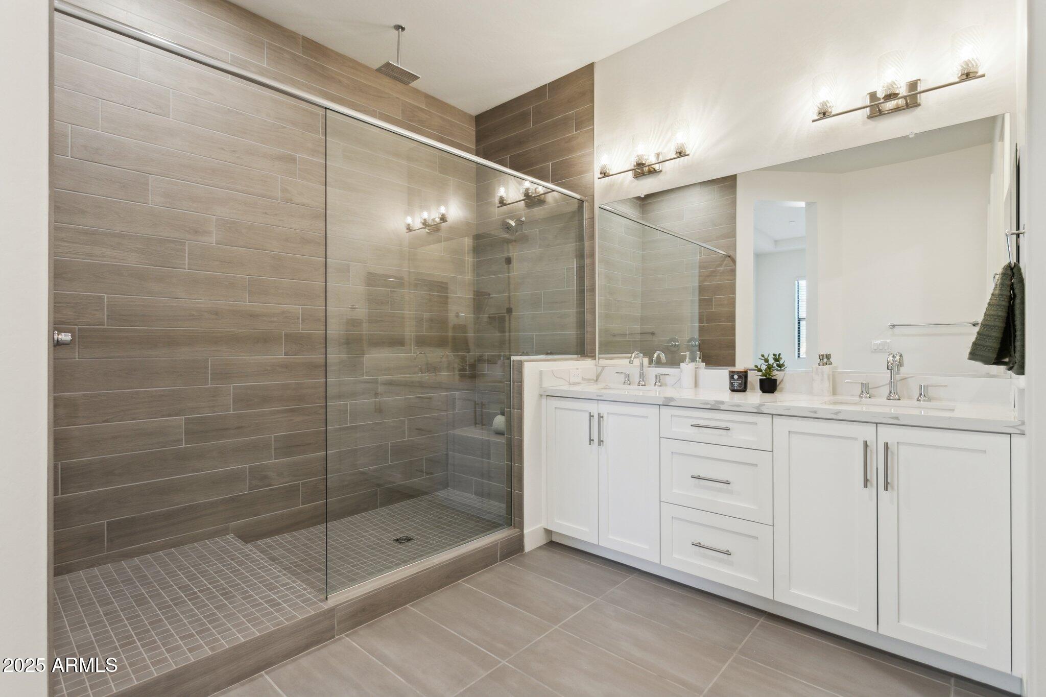 1 Easy Street Property Photo 35