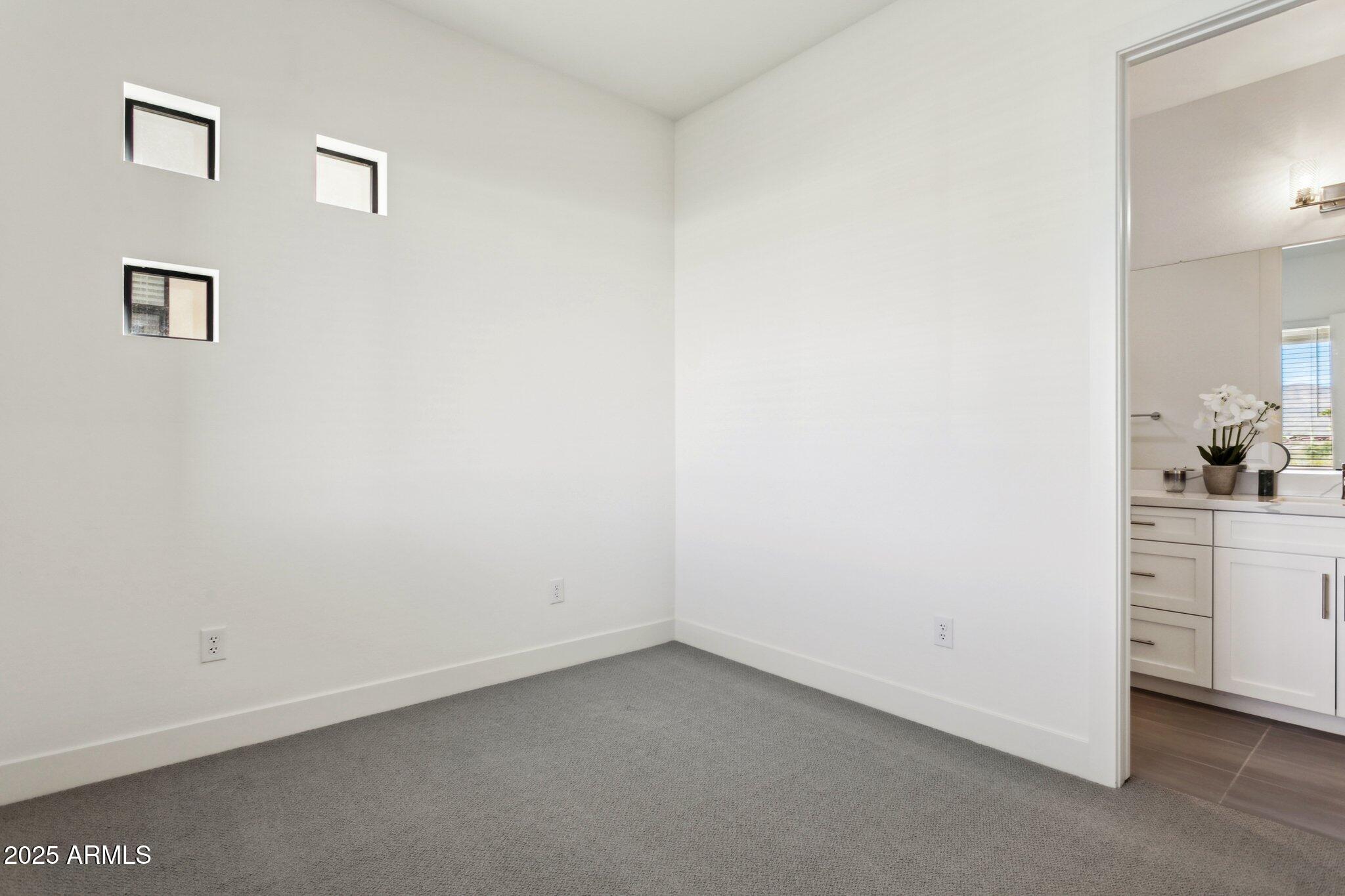 1 Easy Street Property Photo 38