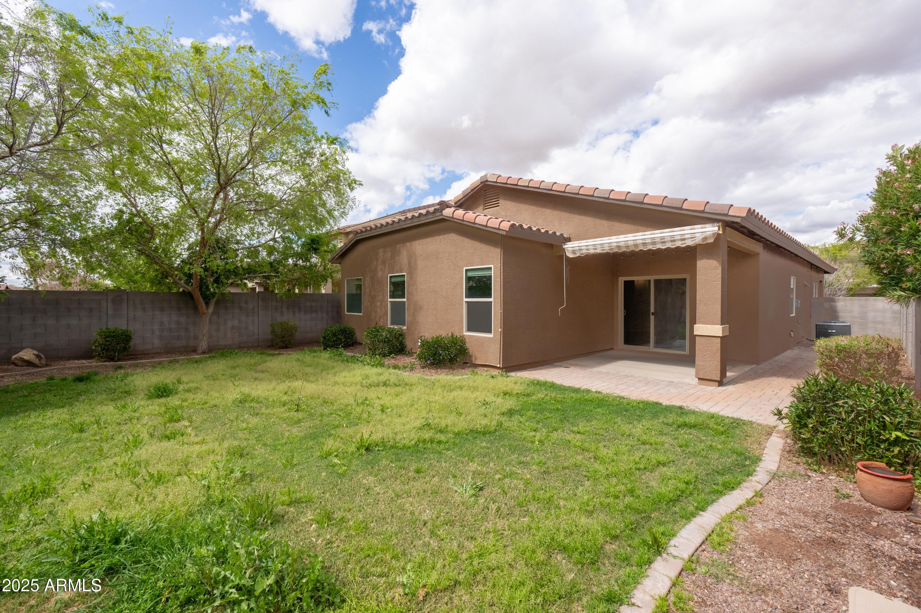 1453 W Birch Road Property Photo 11