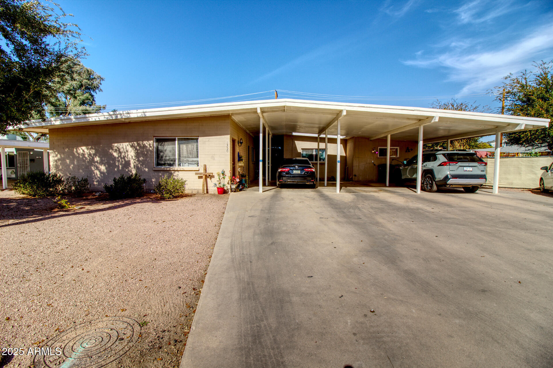 1350 W Garden Circle Property Photo 1