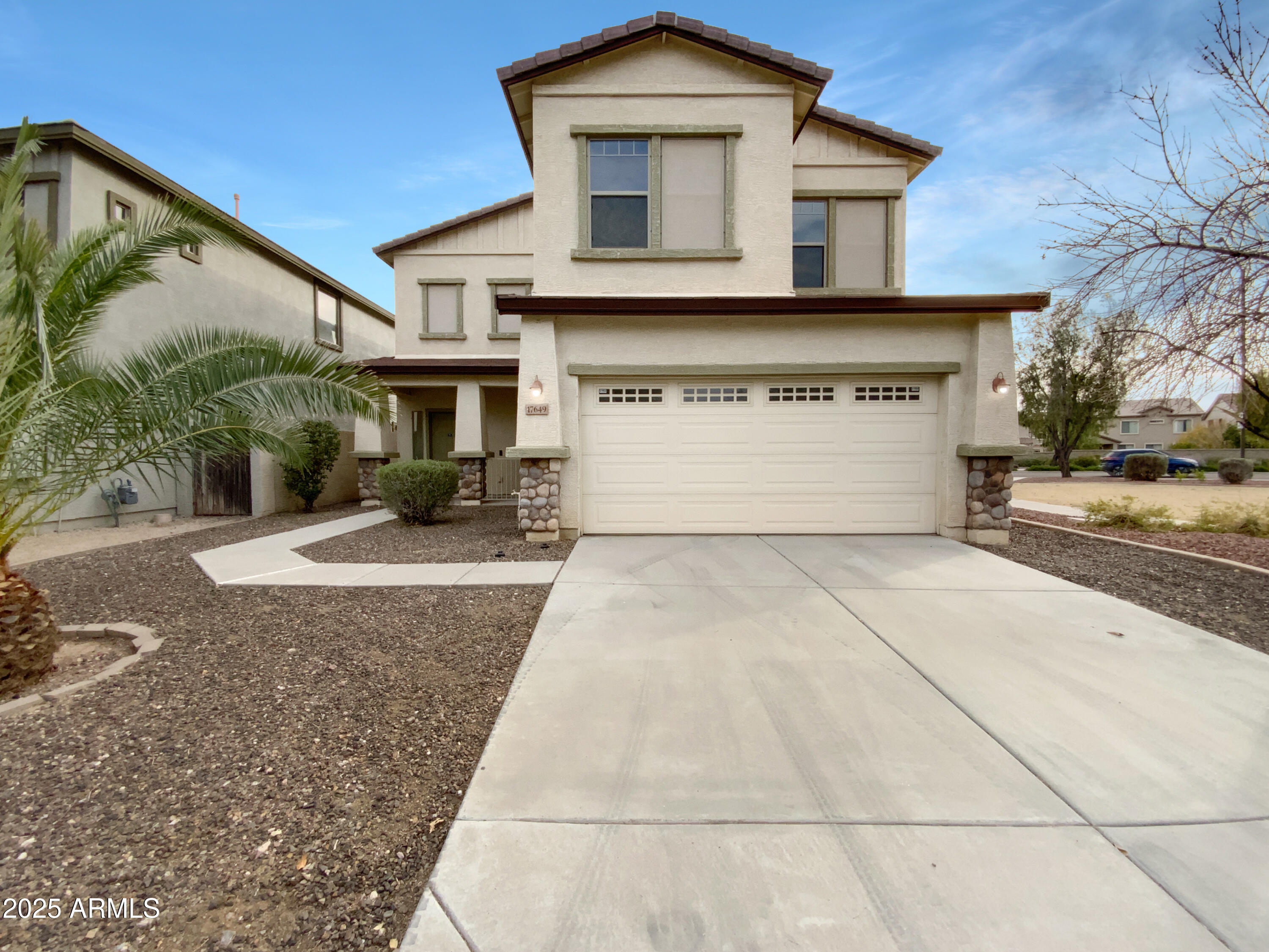 17649 W Young Street Property Photo 9