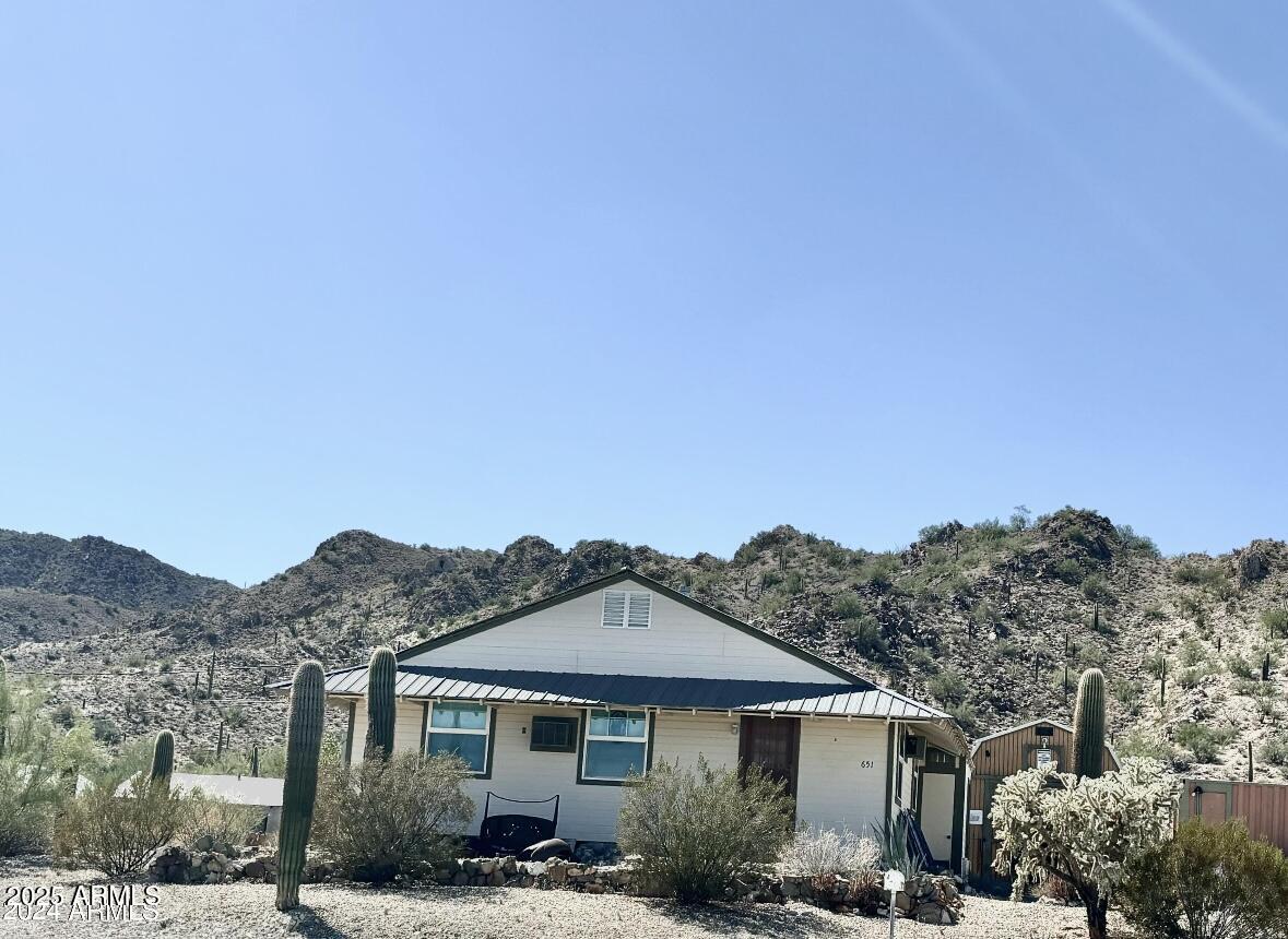 620 N Connolly Avenue Property Photo