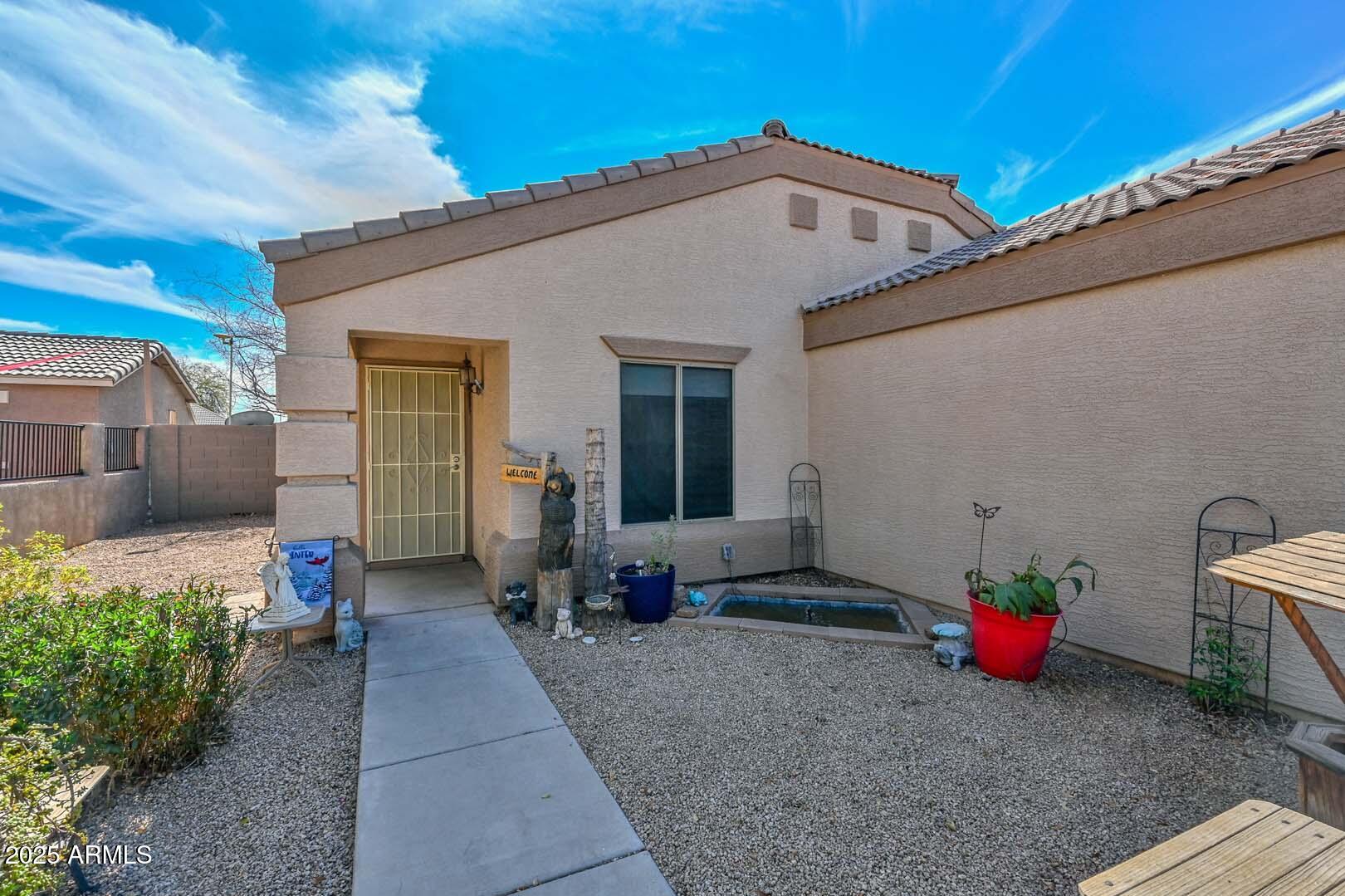 12721 W Valentine Avenue Property Photo 3