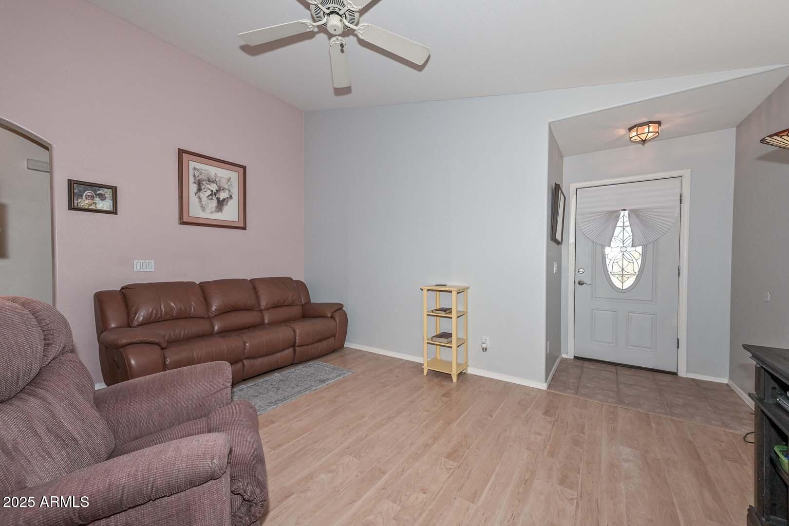 12721 W Valentine Avenue Property Photo 5