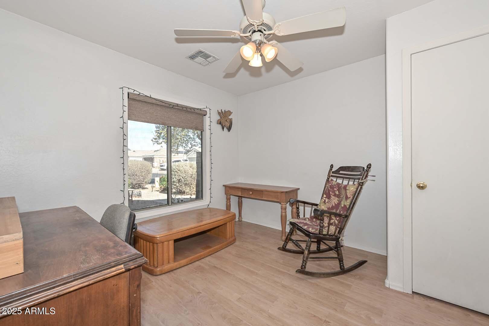 12721 W Valentine Avenue Property Photo 17