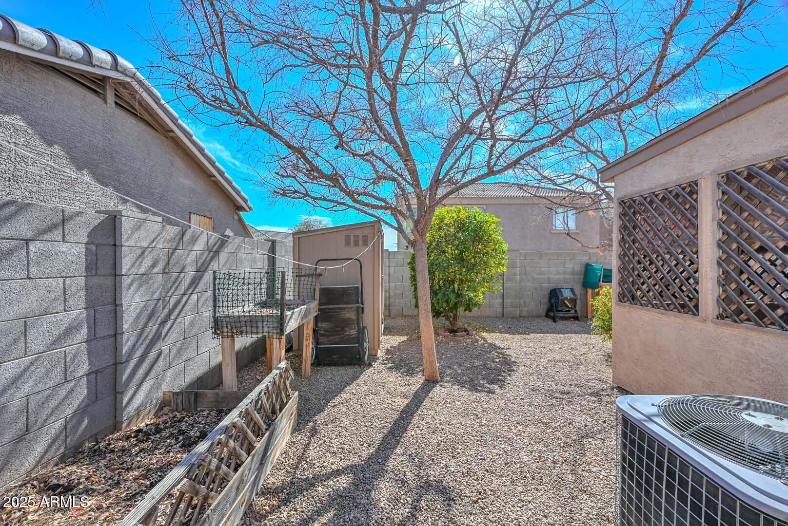 12721 W Valentine Avenue Property Photo 32