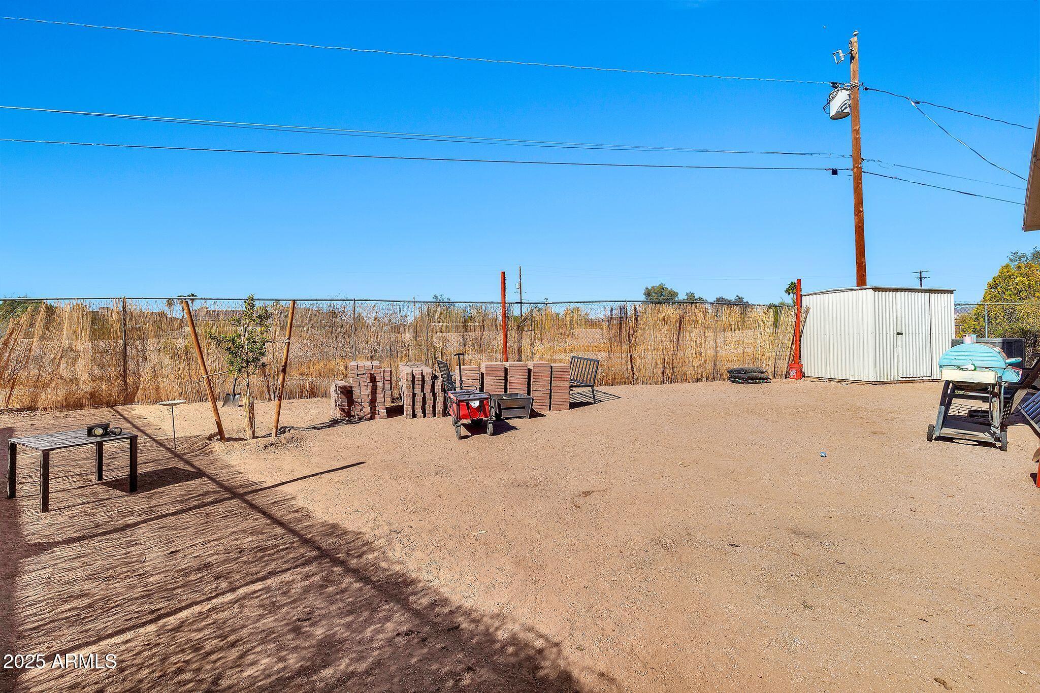 1936 S Mariposa Road Property Photo 32