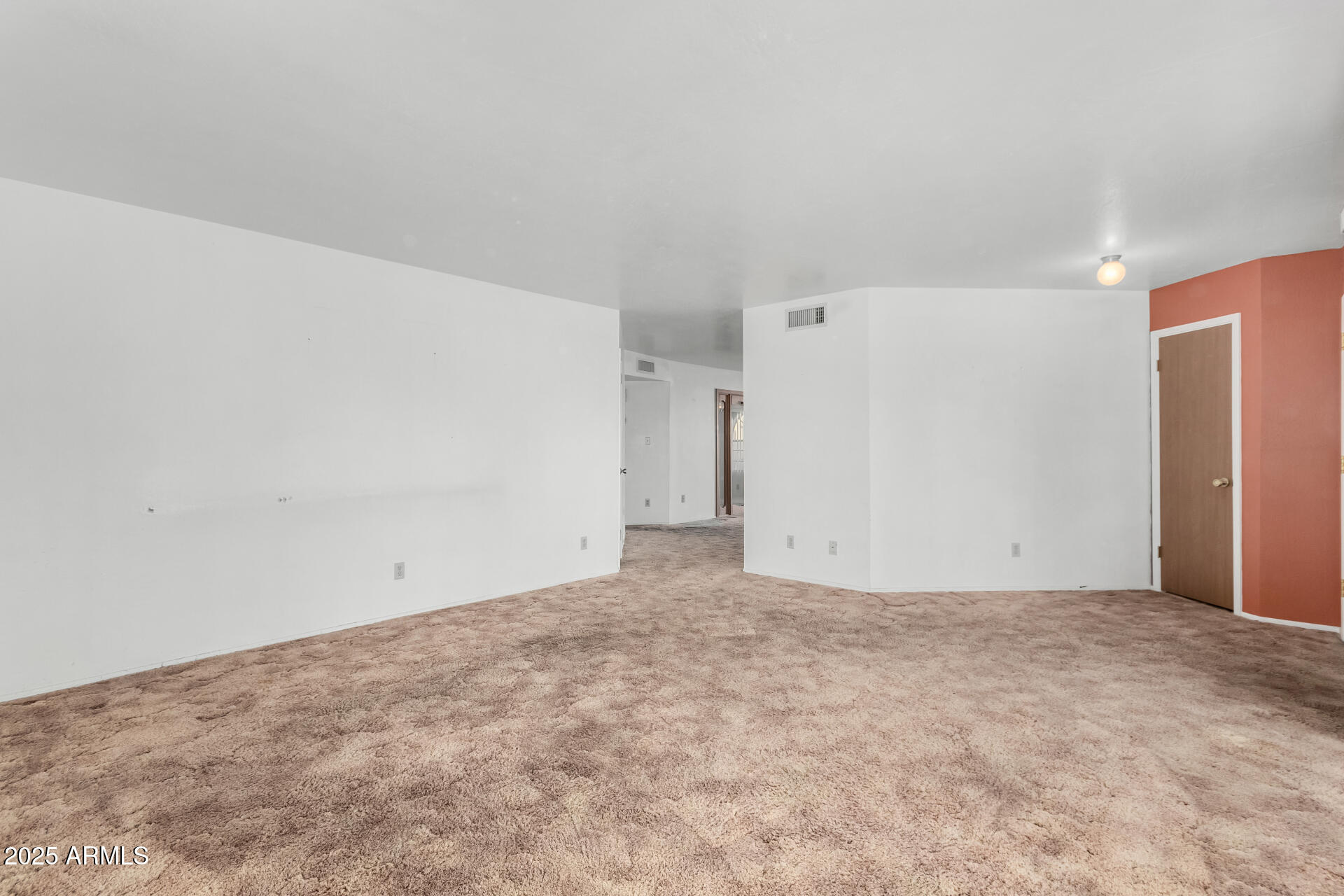 16827 E Alamosa Avenue Property Photo 3