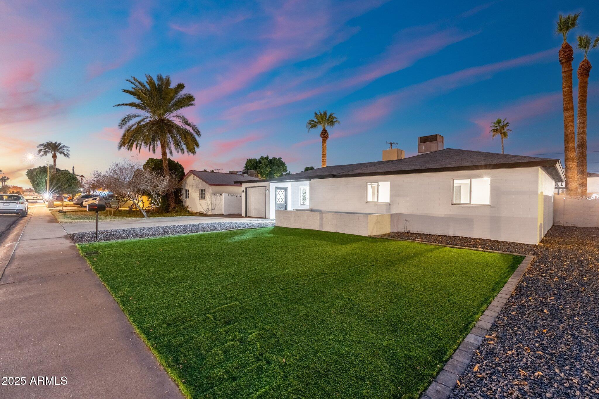 316 E El Camino Drive Property Photo 43