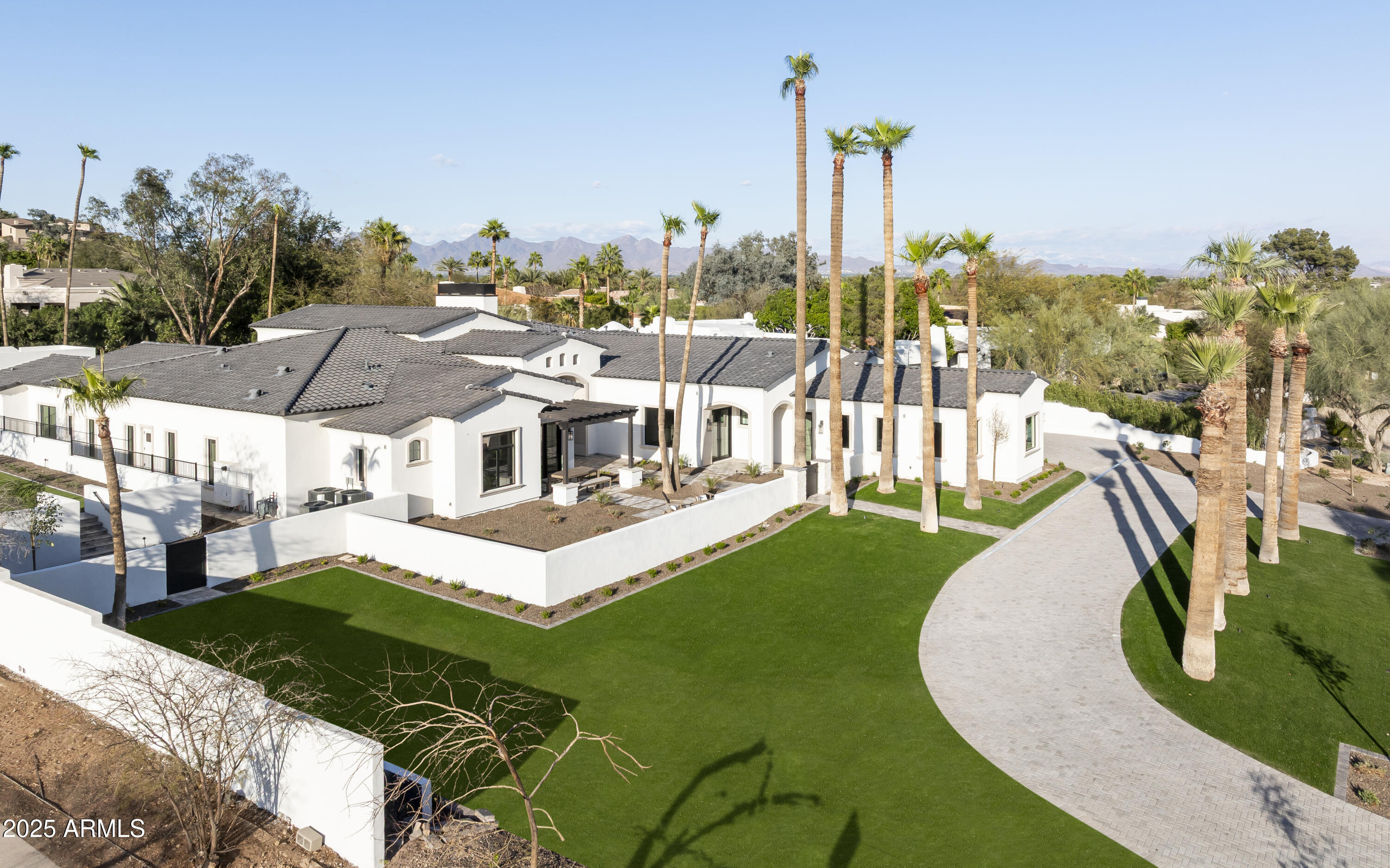 6500 E Cactus Wren Road Property Photo