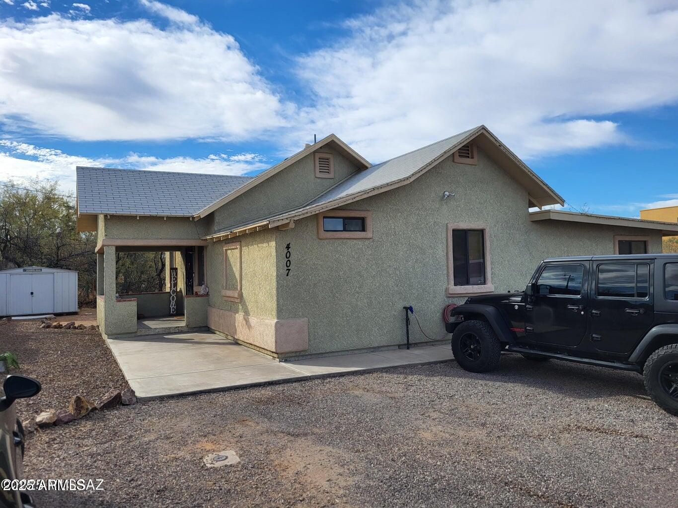4007 N Stone Avenue Property Photo 15