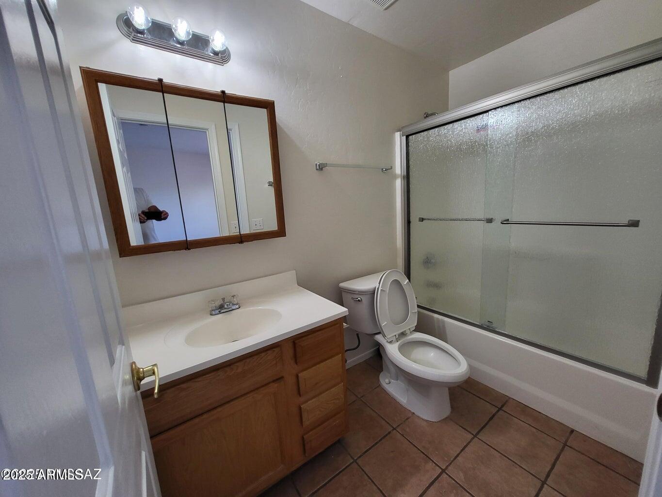 4007 N Stone Avenue Property Photo 36