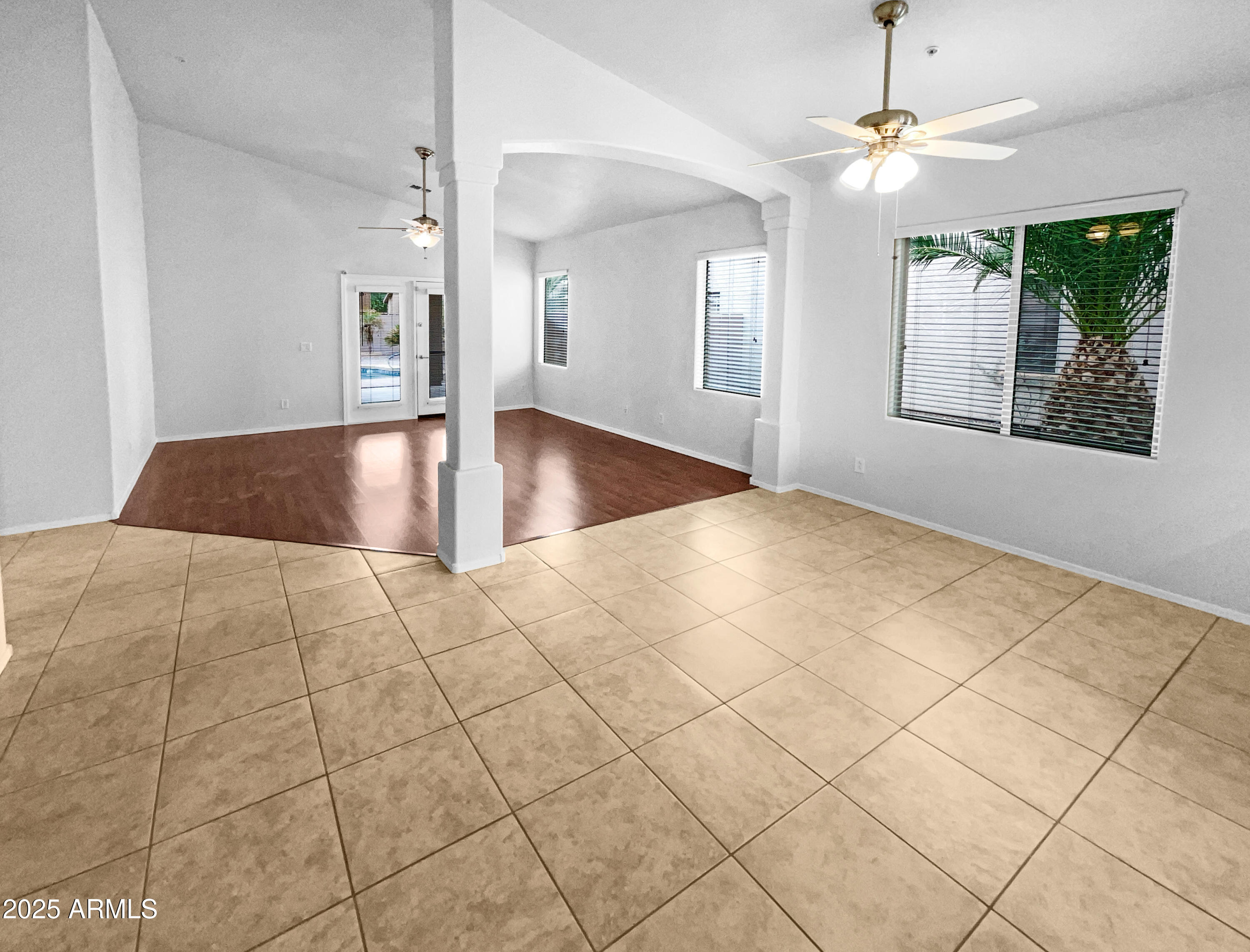 12163 W Chase Lane Property Photo 9