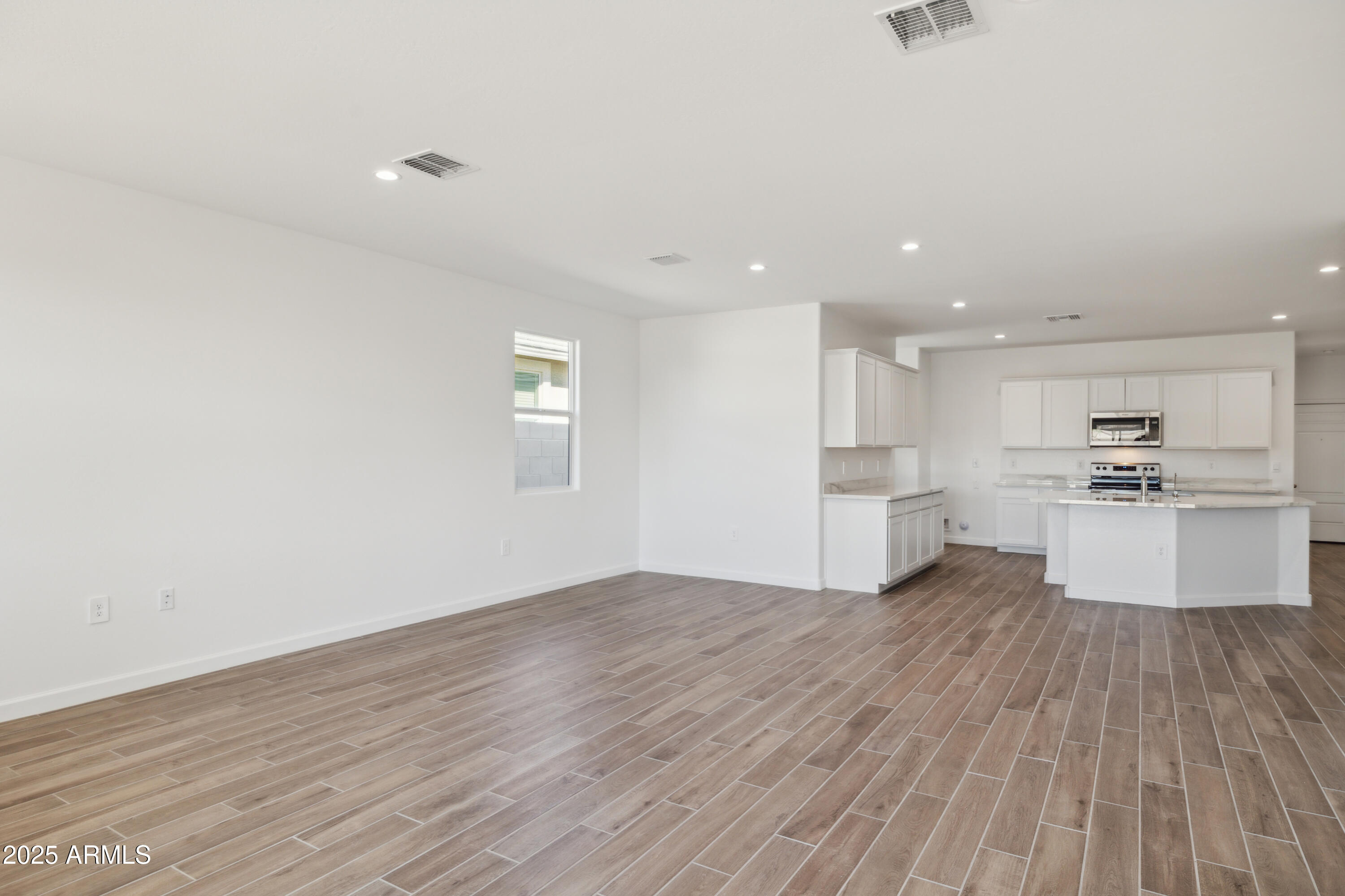 18848 E Bruno Drive Property Photo 5