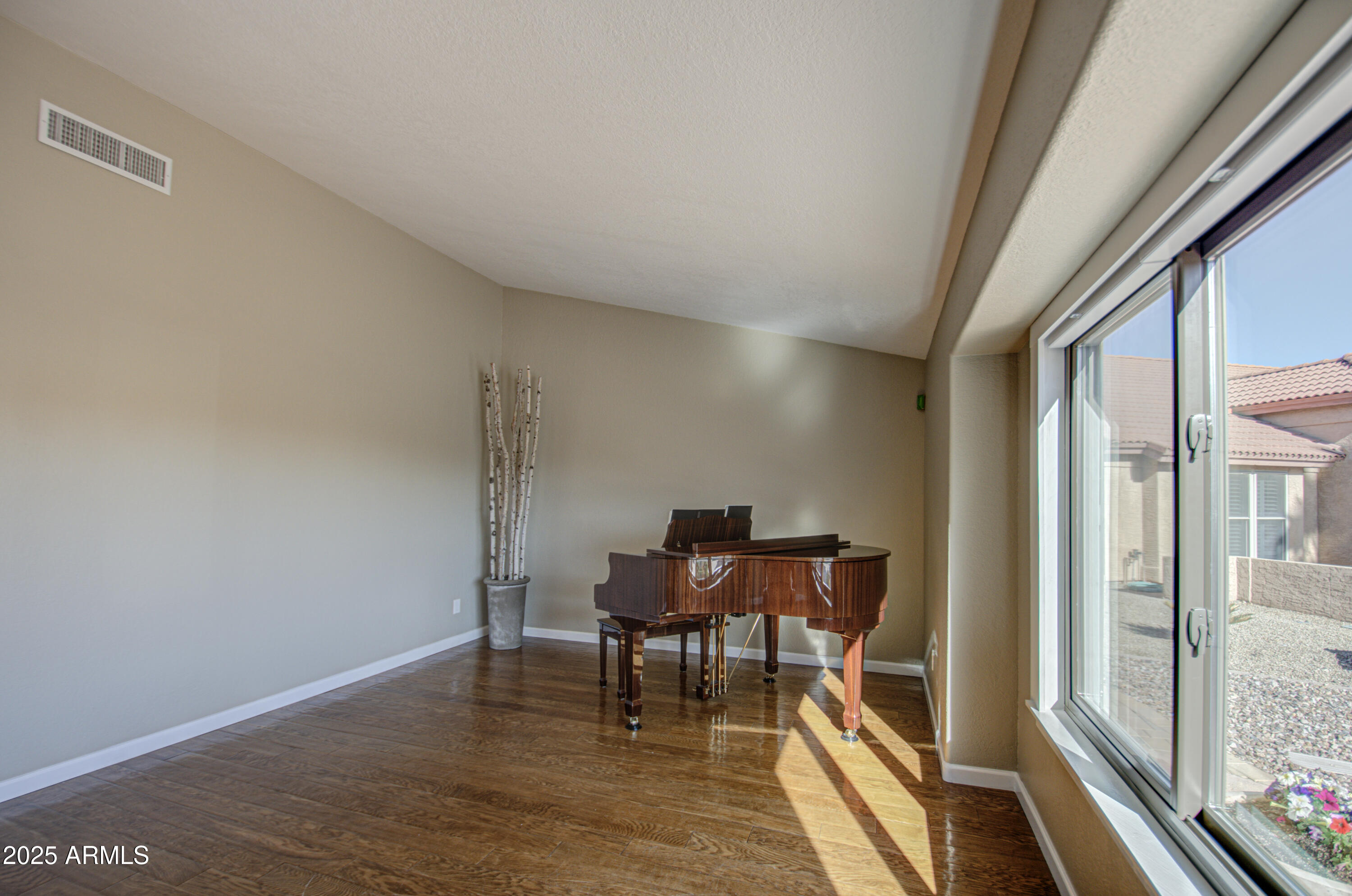 13214 S 39th Street Property Photo 9