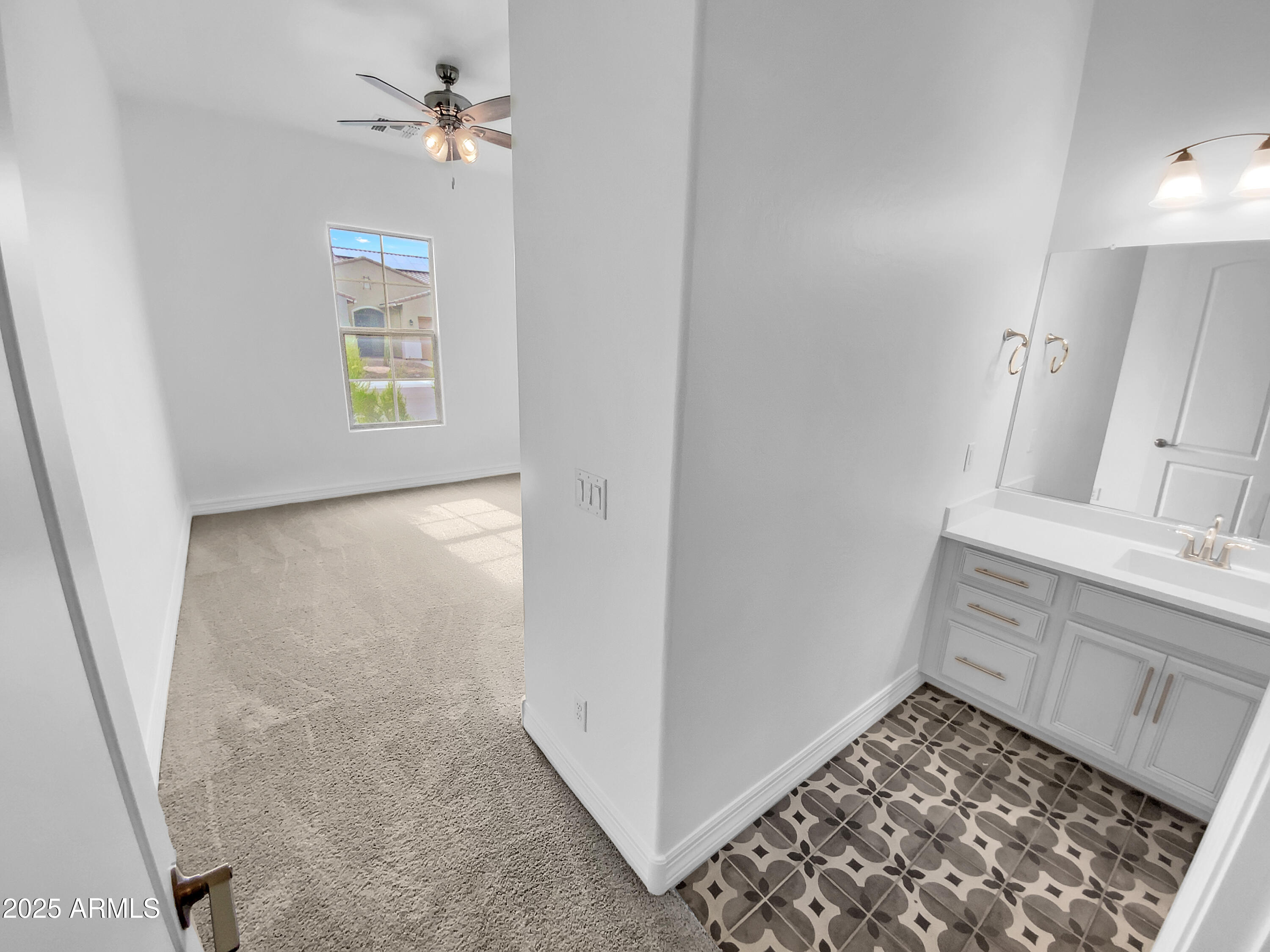 12858 W Pasaro Drive Property Photo 11