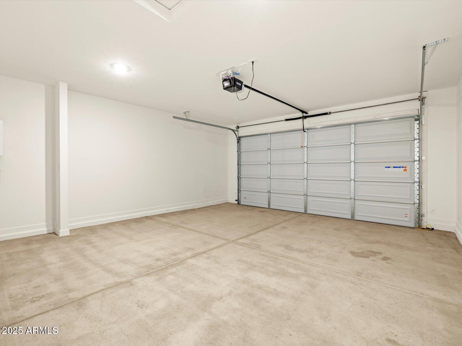 36986 W Prado Street Property Photo 25