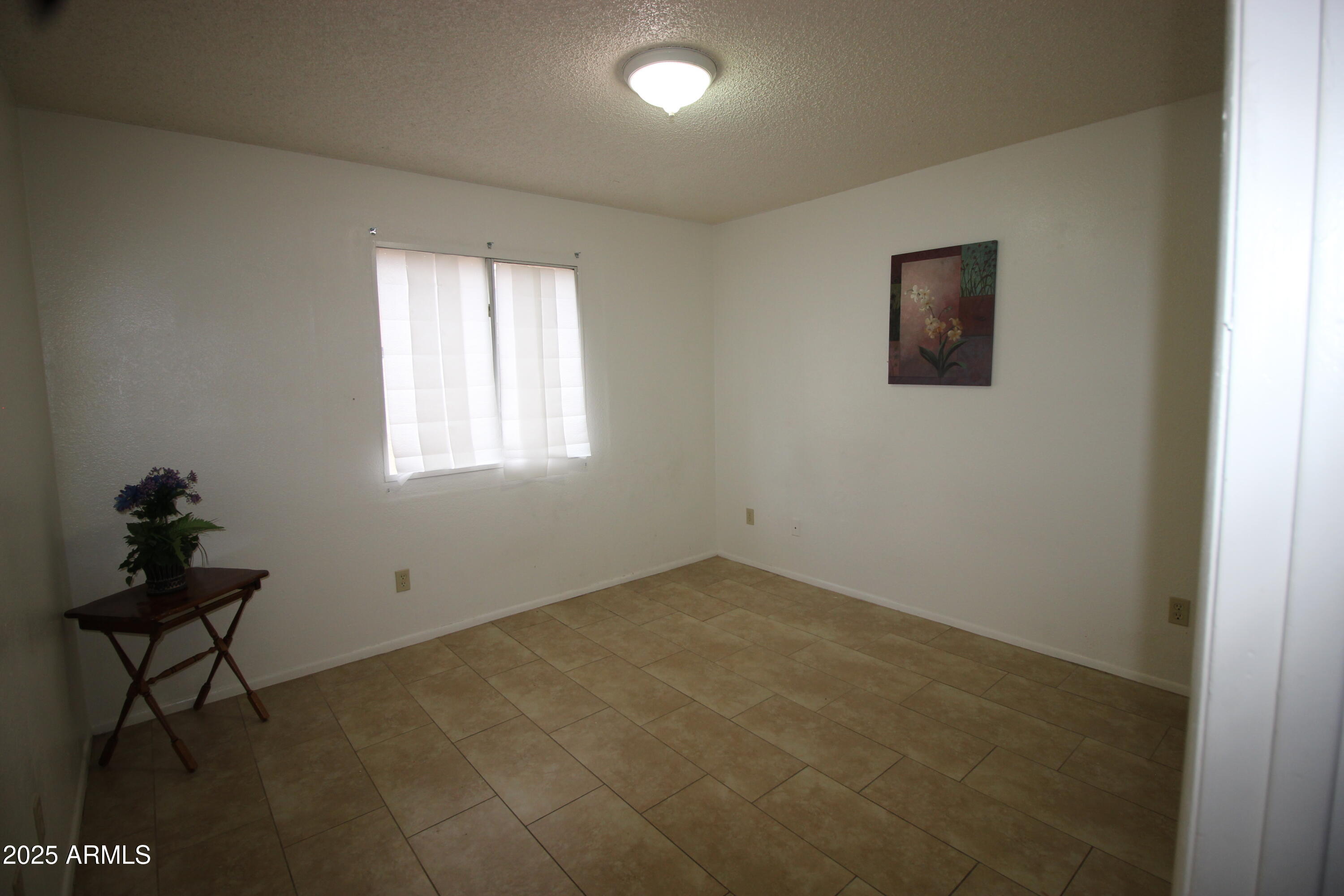 4409 E Wood Street Property Photo 6