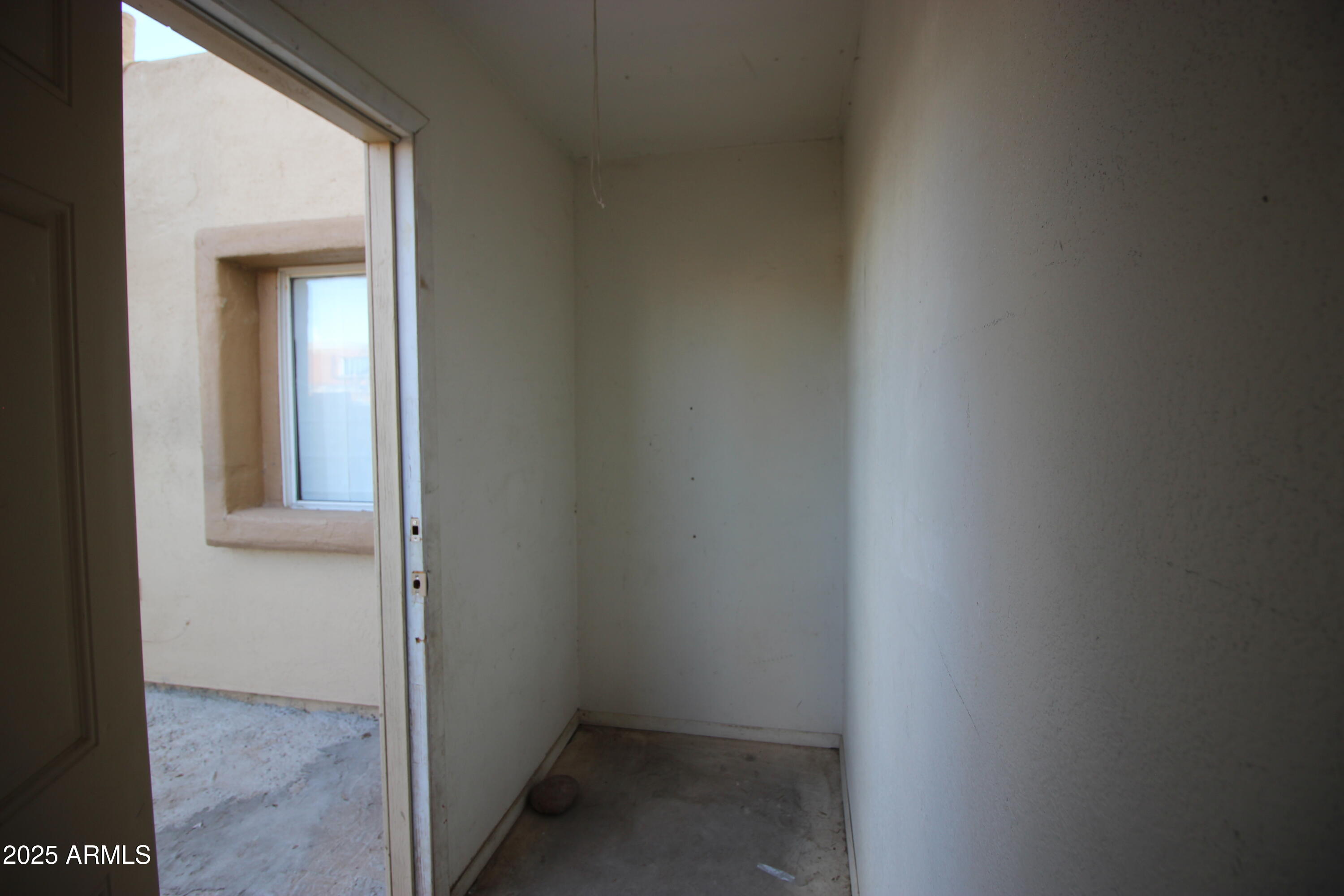4409 E Wood Street Property Photo 7