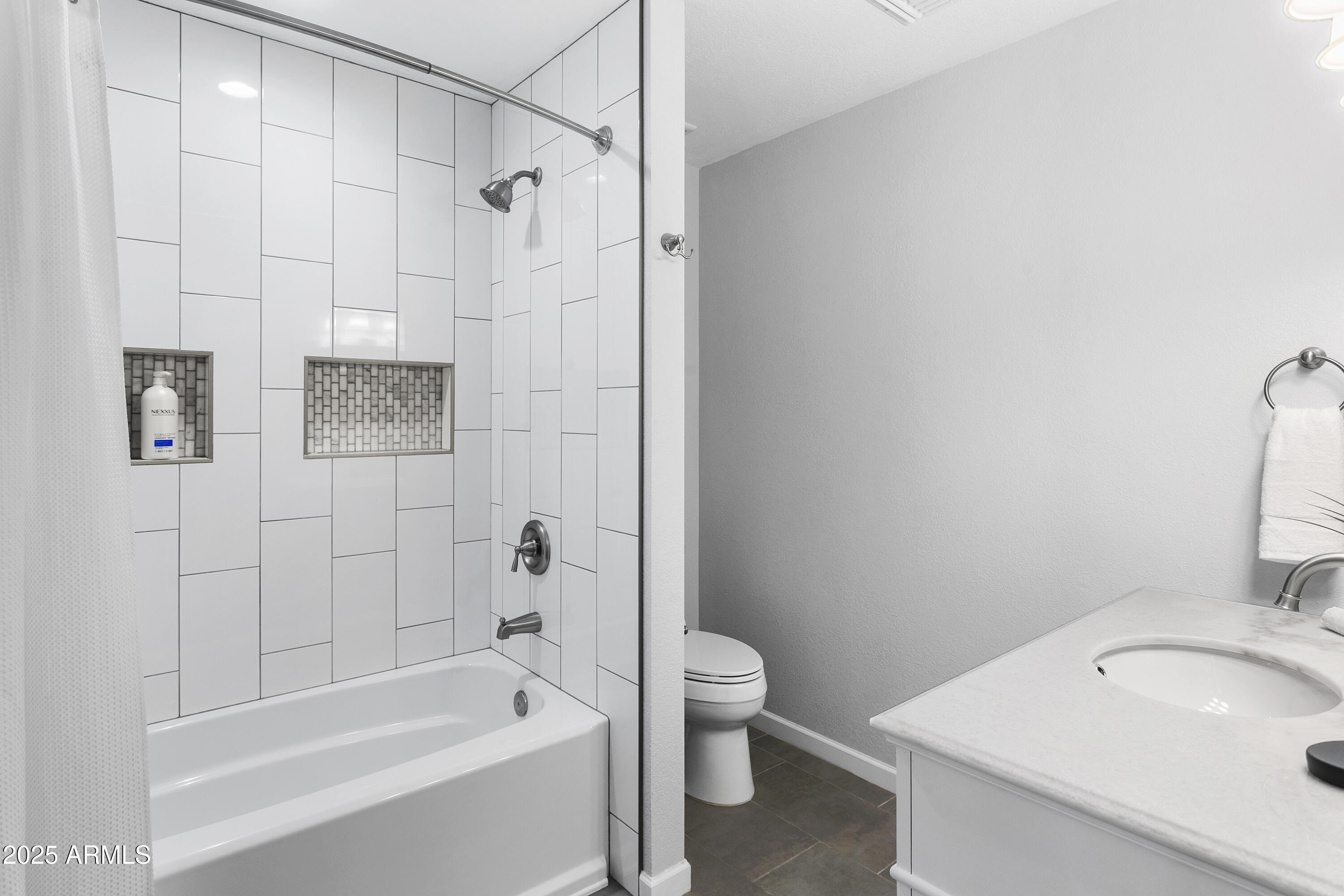 402 E Muriel Drive Property Photo 29