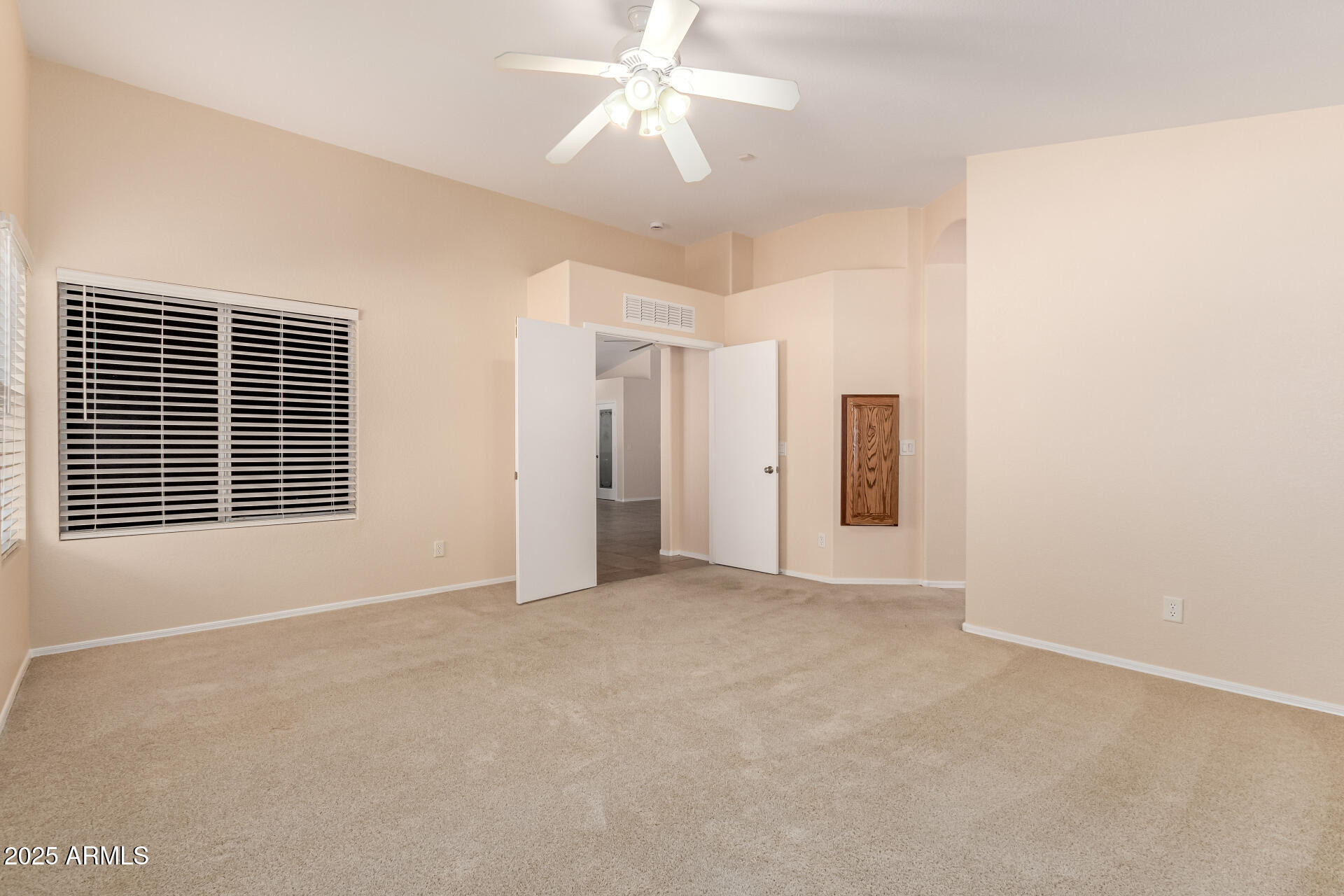 6060 W Charter Oak Road Property Photo 12