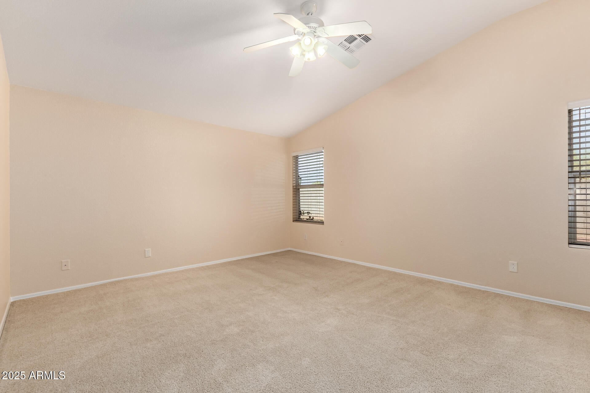 6060 W Charter Oak Road Property Photo 13