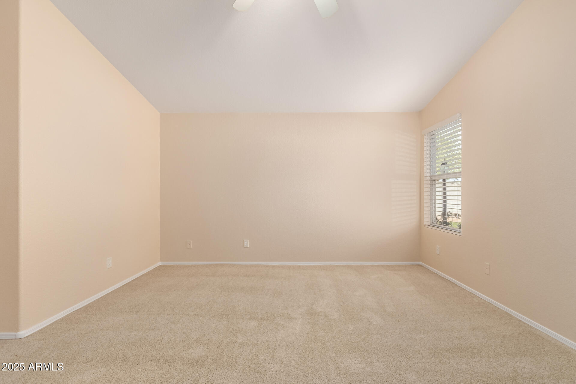 6060 W Charter Oak Road Property Photo 14