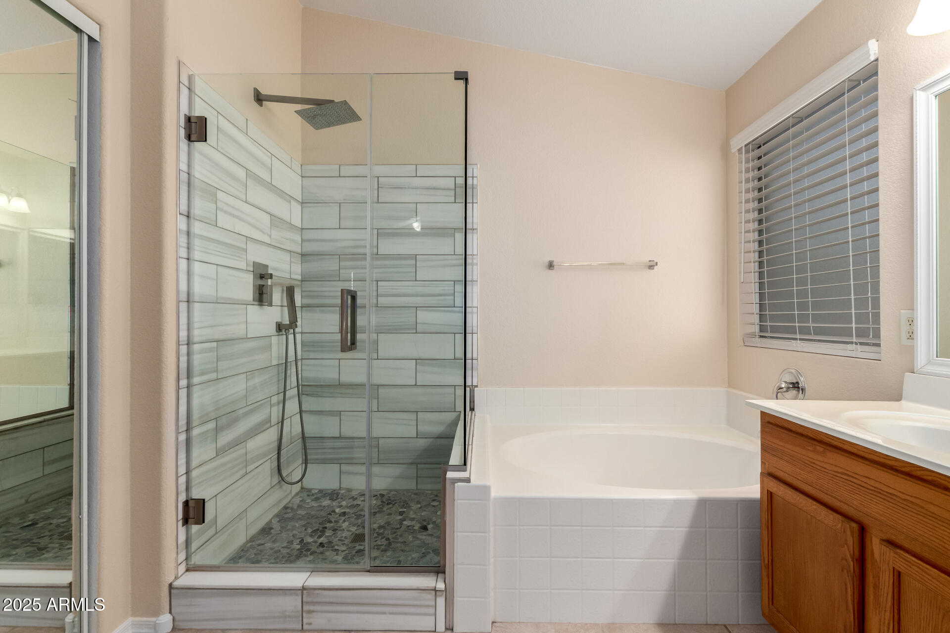 6060 W Charter Oak Road Property Photo 16