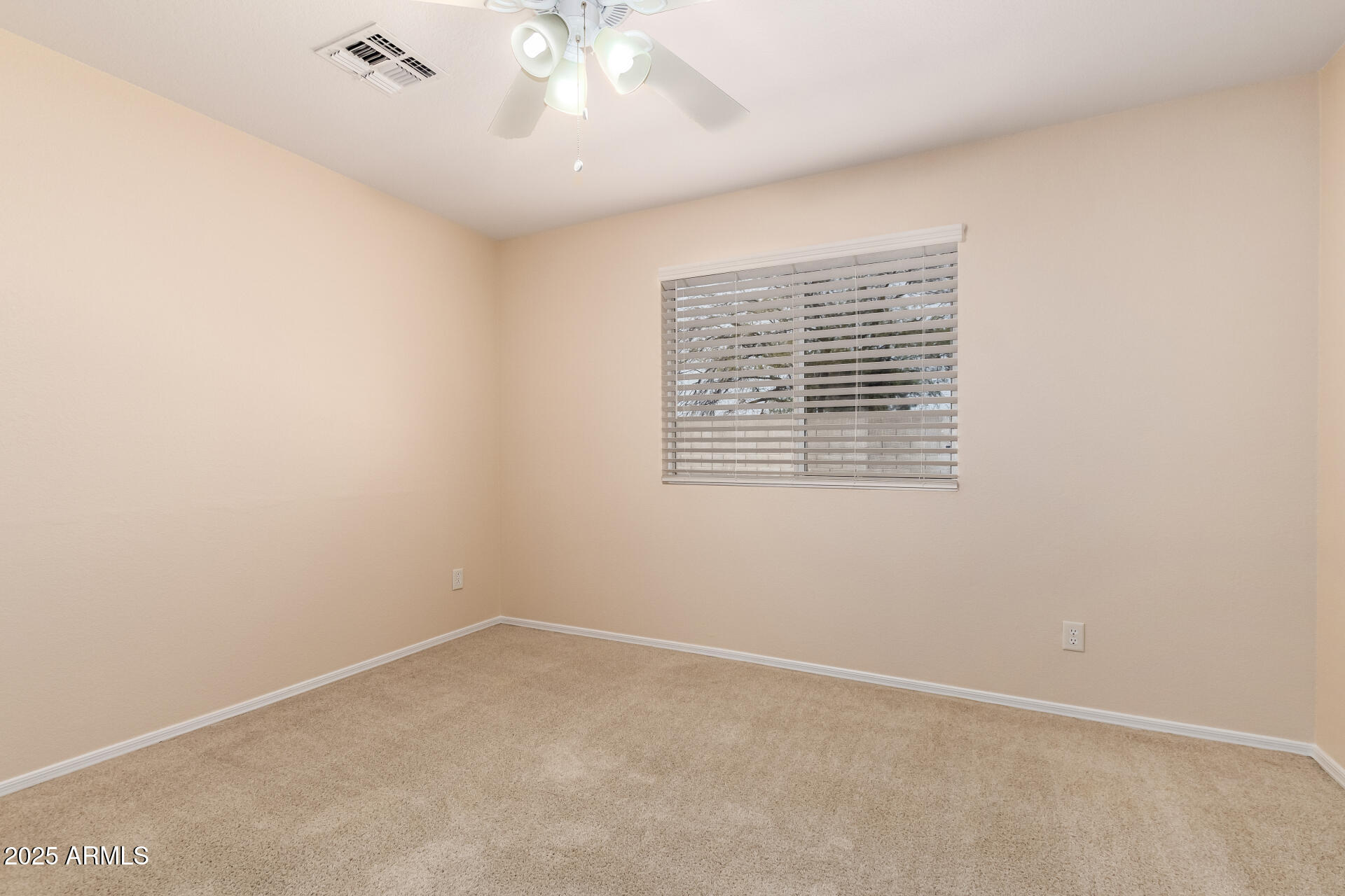 6060 W Charter Oak Road Property Photo 18
