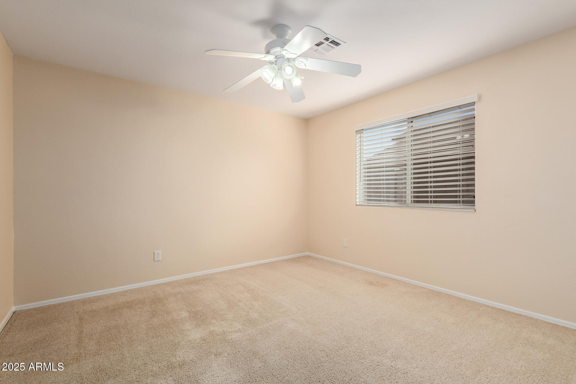 6060 W Charter Oak Road Property Photo 20