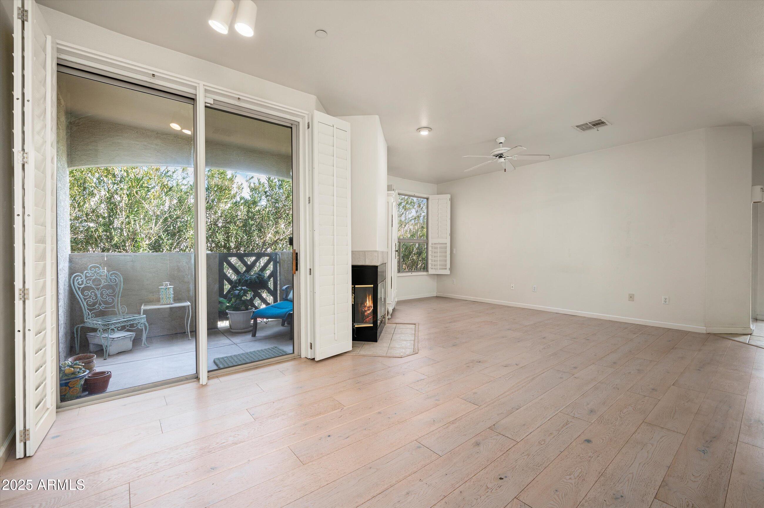 9550 E Thunderbird Road Property Photo 1