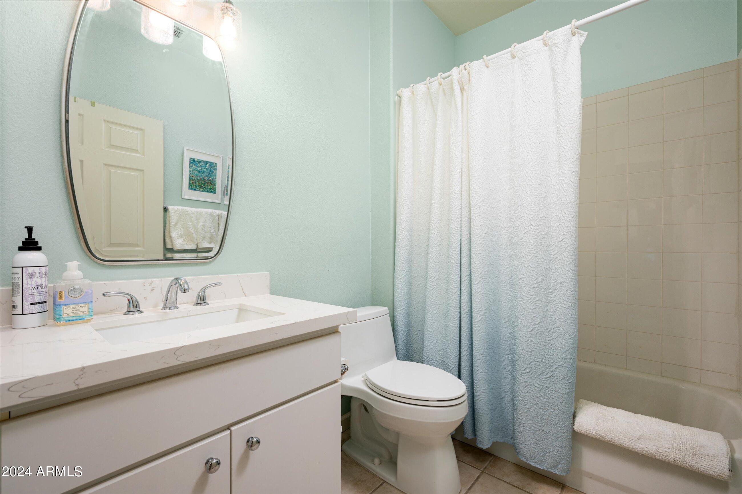 9550 E Thunderbird Road Property Photo 12