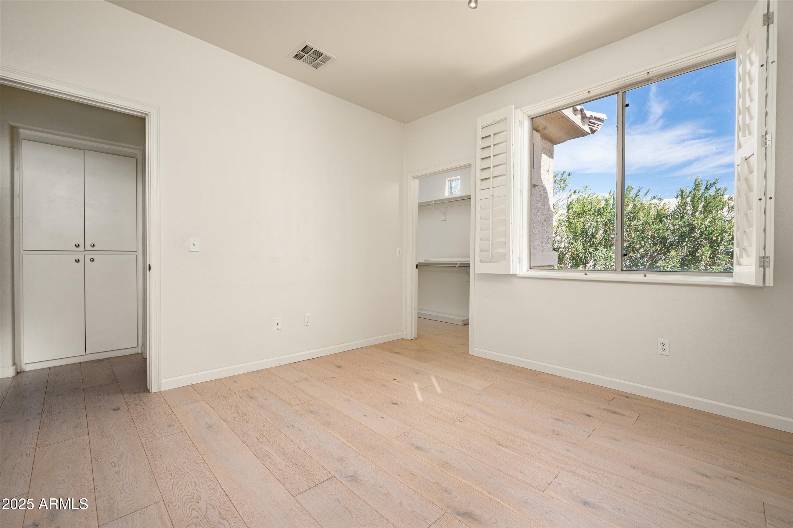 9550 E Thunderbird Road Property Photo 13