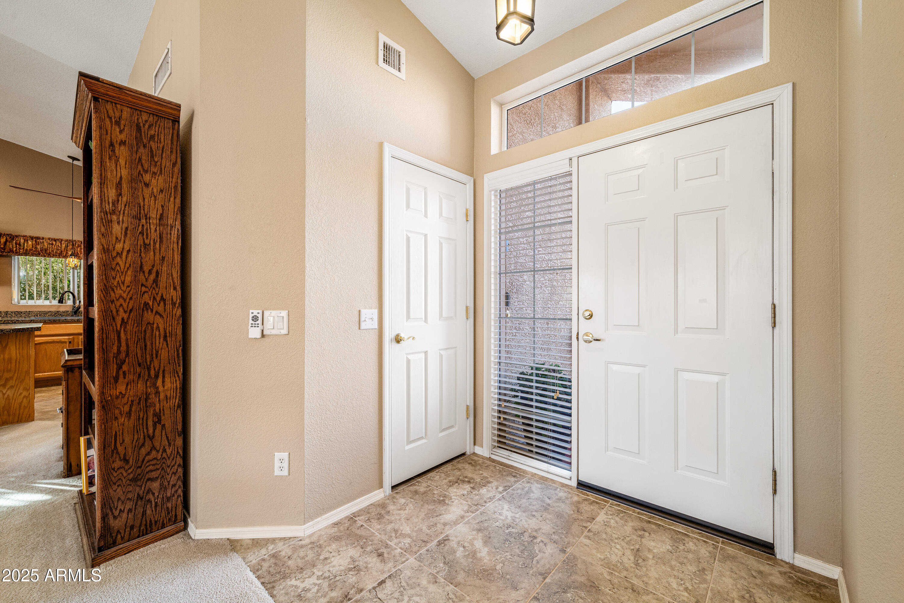 15141 W Vale Drive Property Photo 9