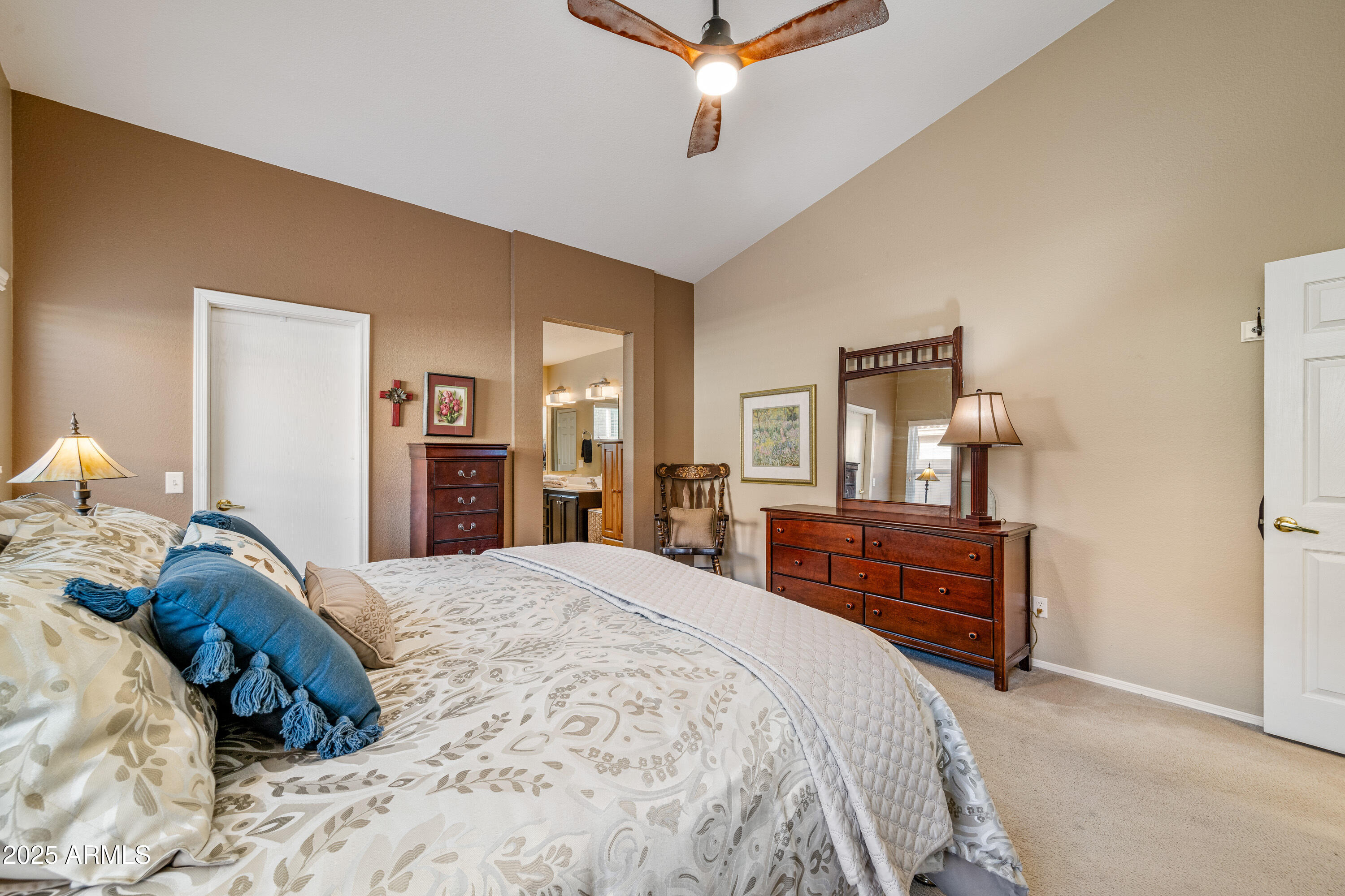 15141 W Vale Drive Property Photo 17