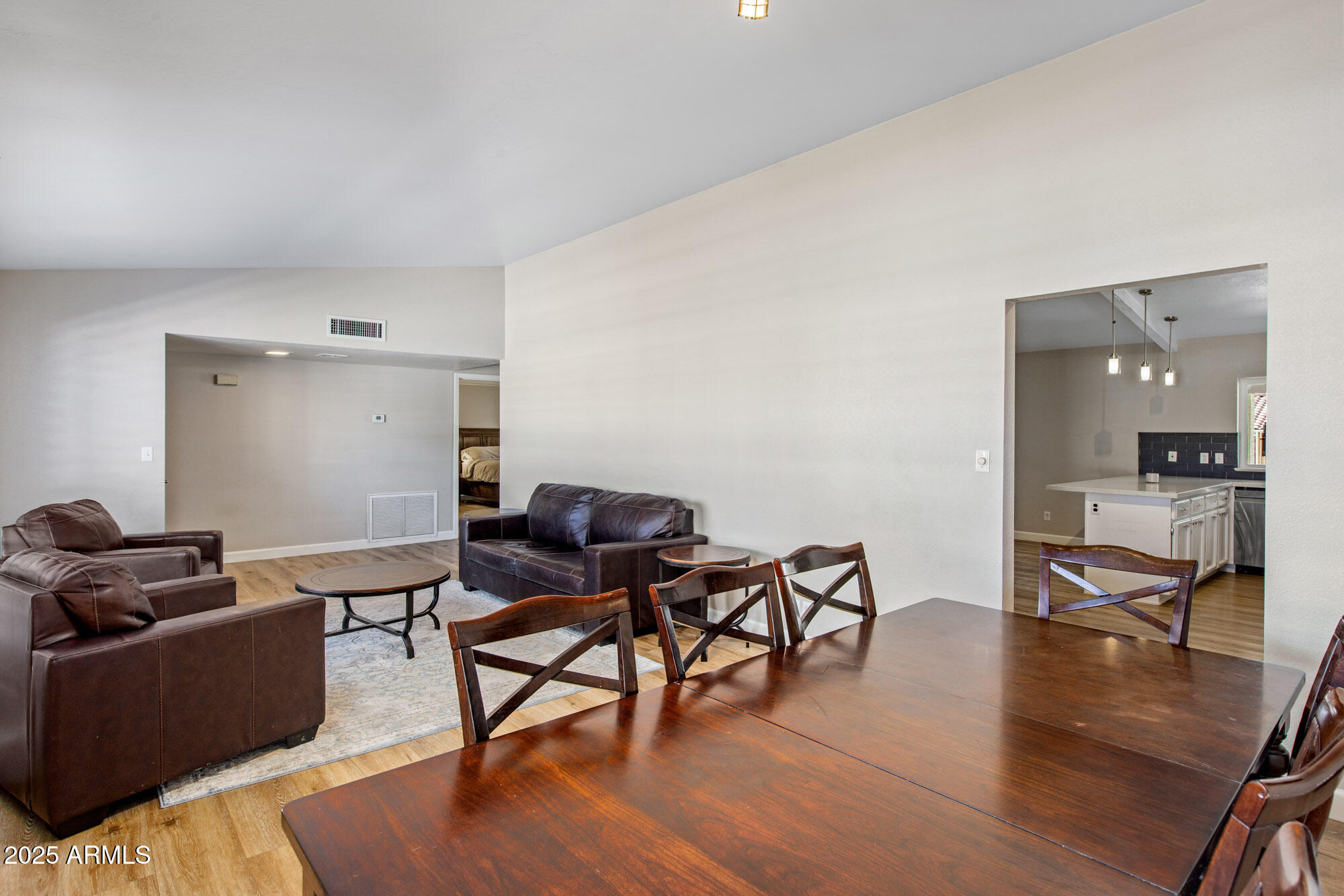 401 E Marconi Avenue Property Photo 6