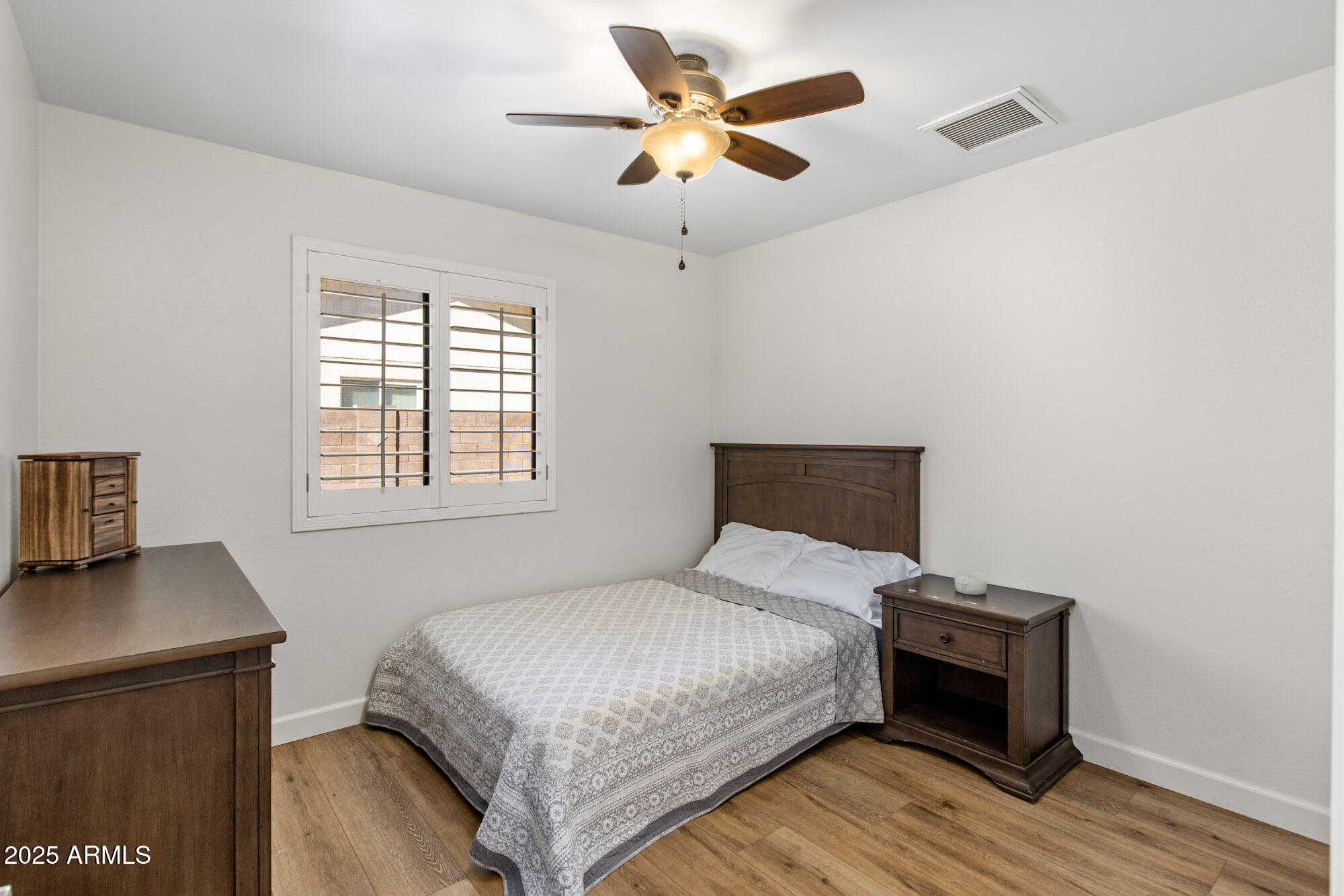 401 E Marconi Avenue Property Photo 19