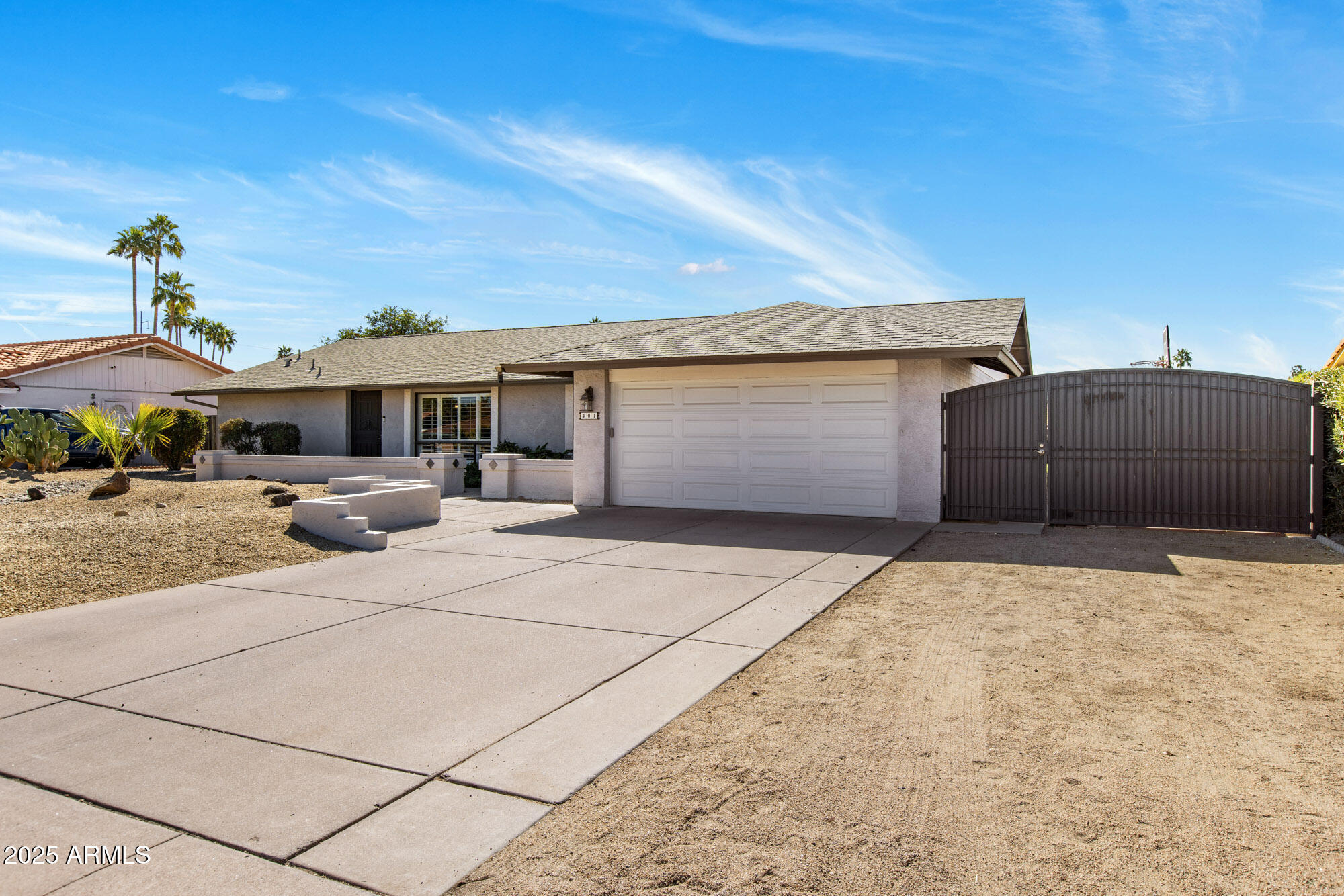 401 E Marconi Avenue Property Photo 28