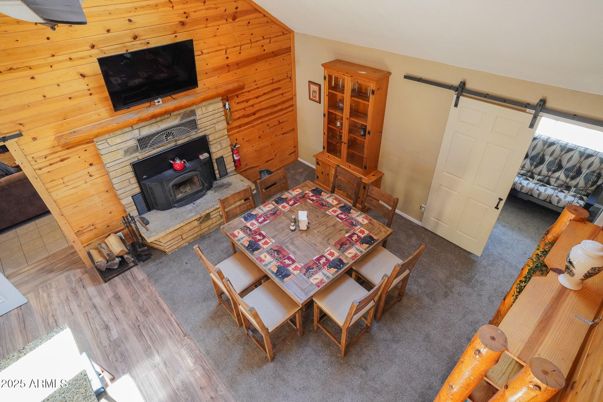 2812 Pinon Drive Property Photo 3
