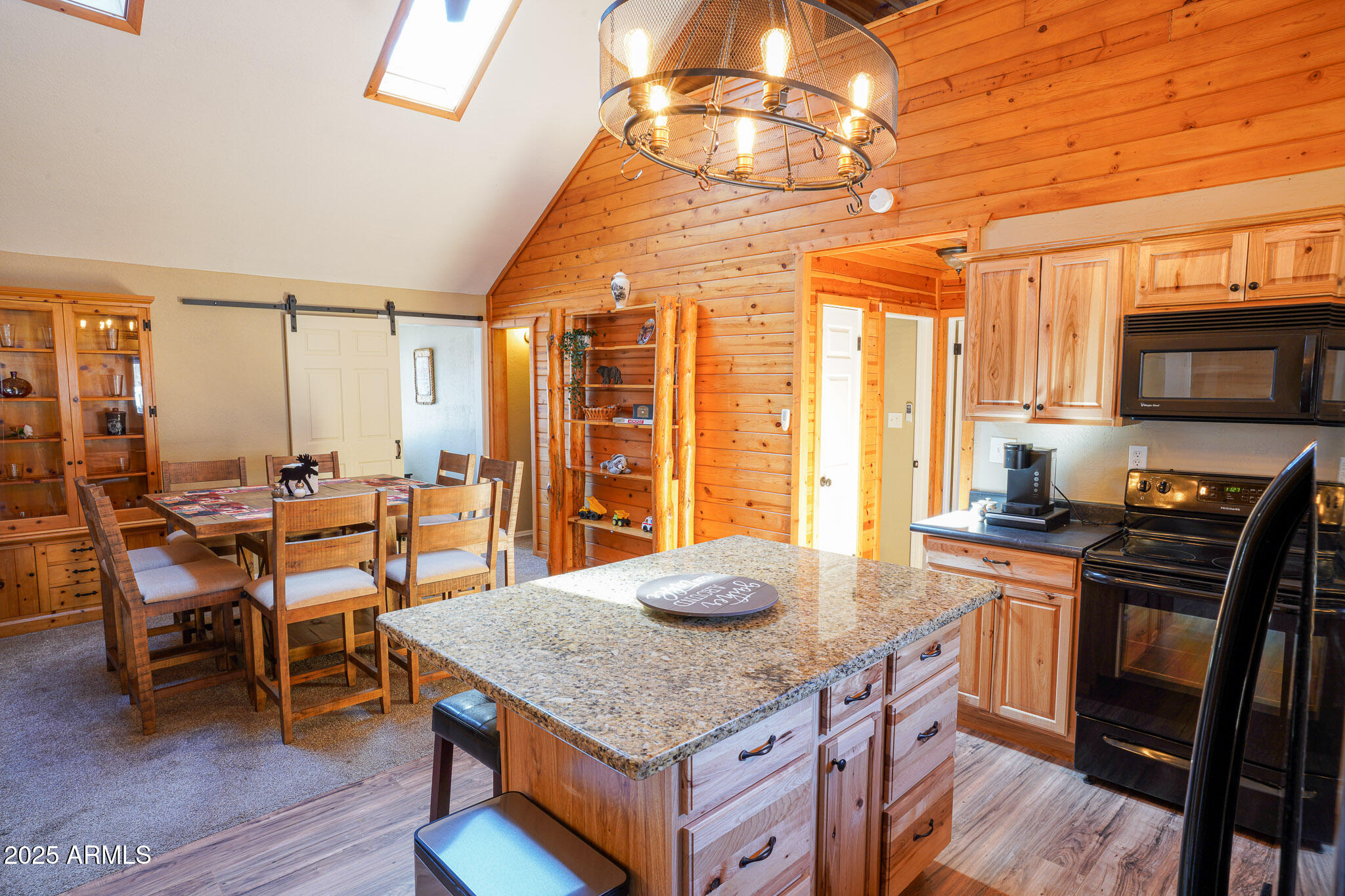 2812 Pinon Drive Property Photo 8