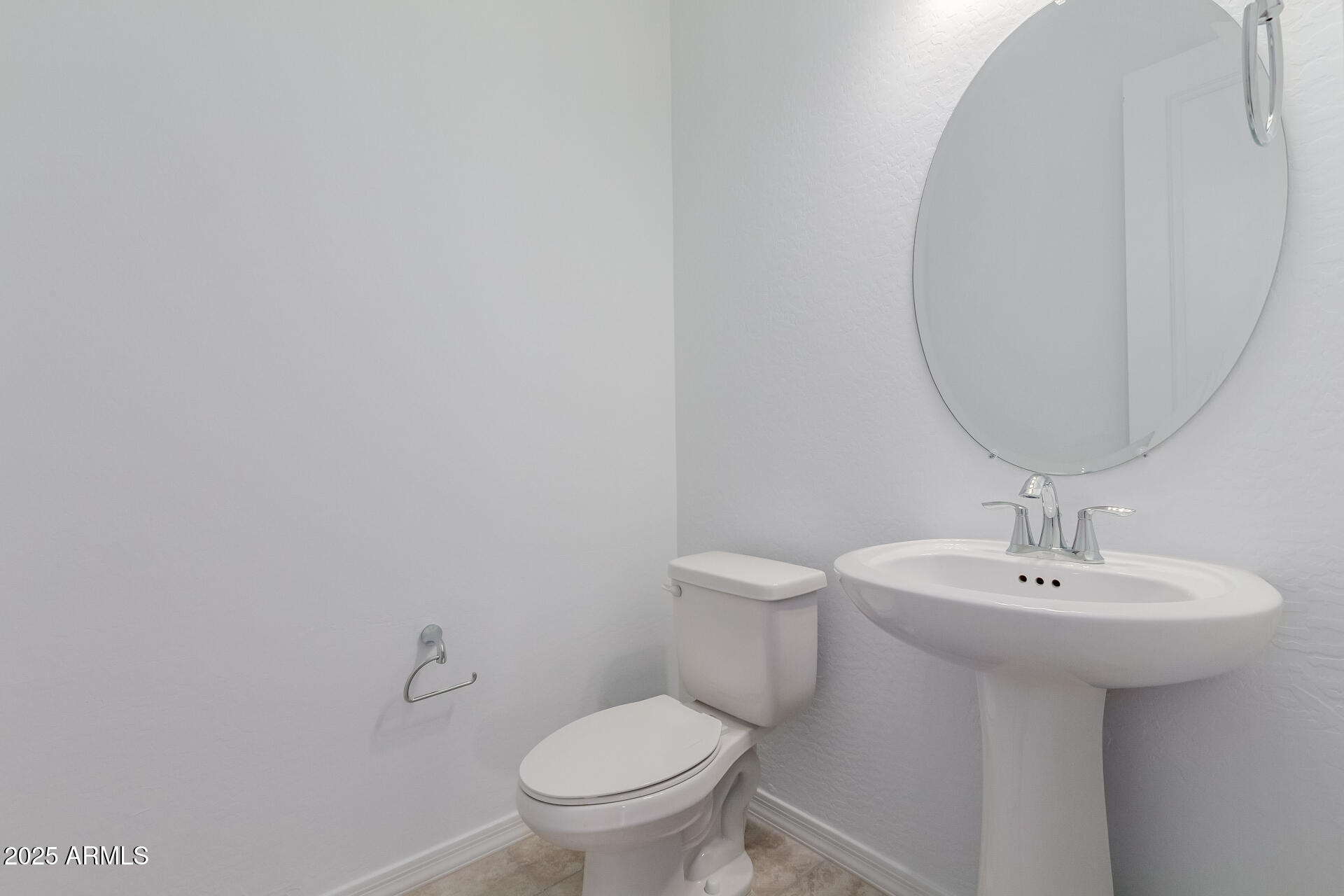 8817 W Denton Lane Property Photo 19