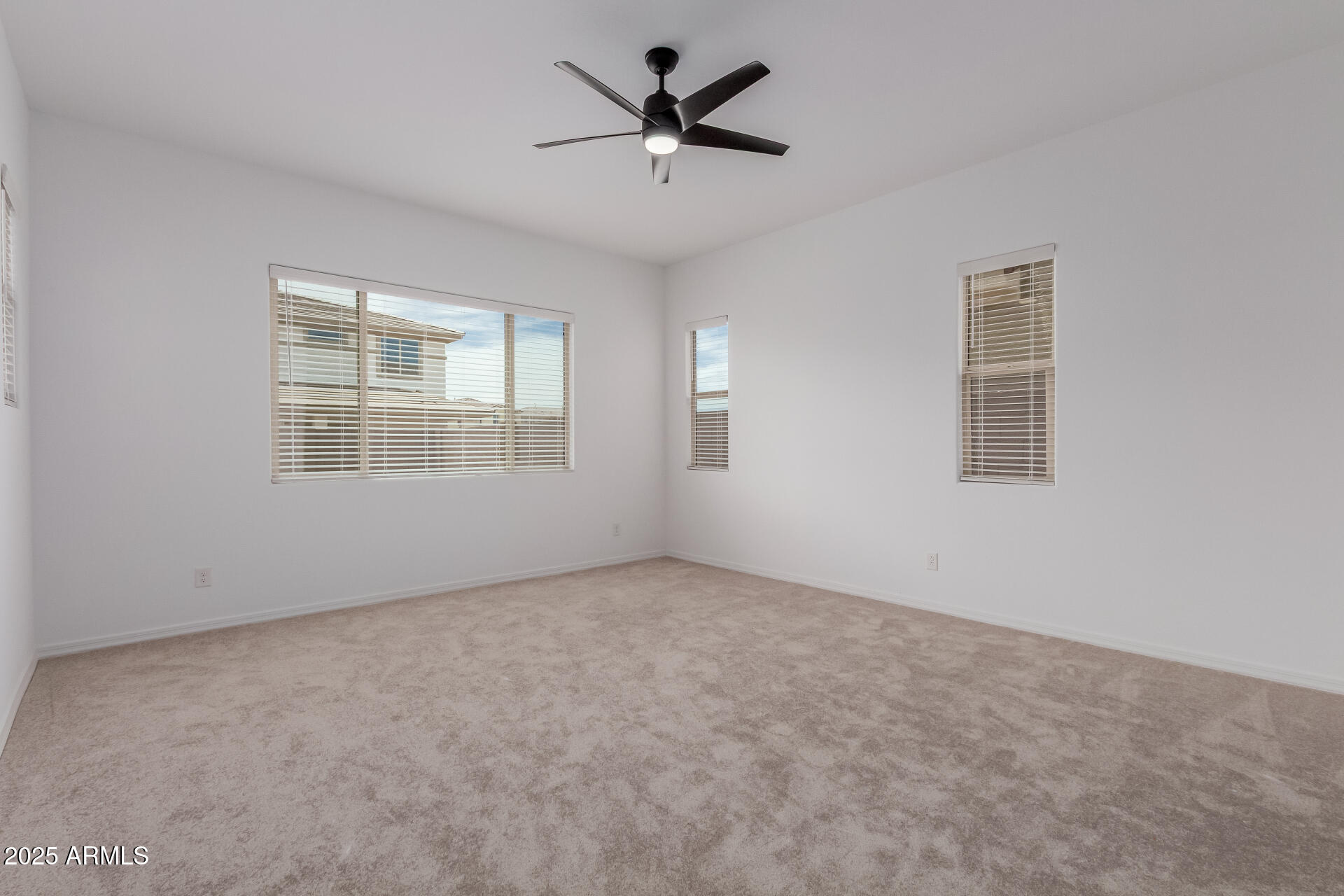 8817 W Denton Lane Property Photo 20