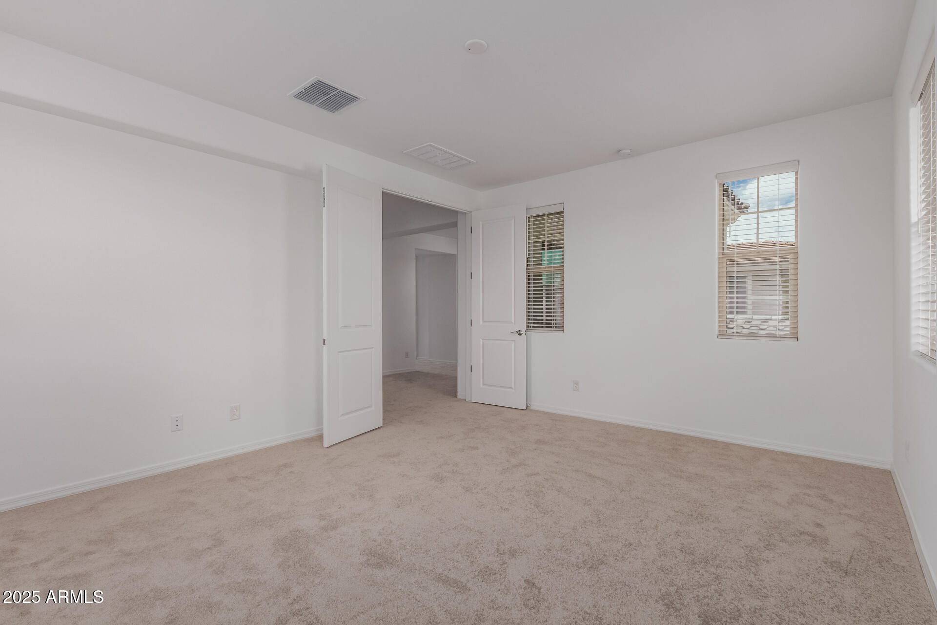 8817 W Denton Lane Property Photo 28