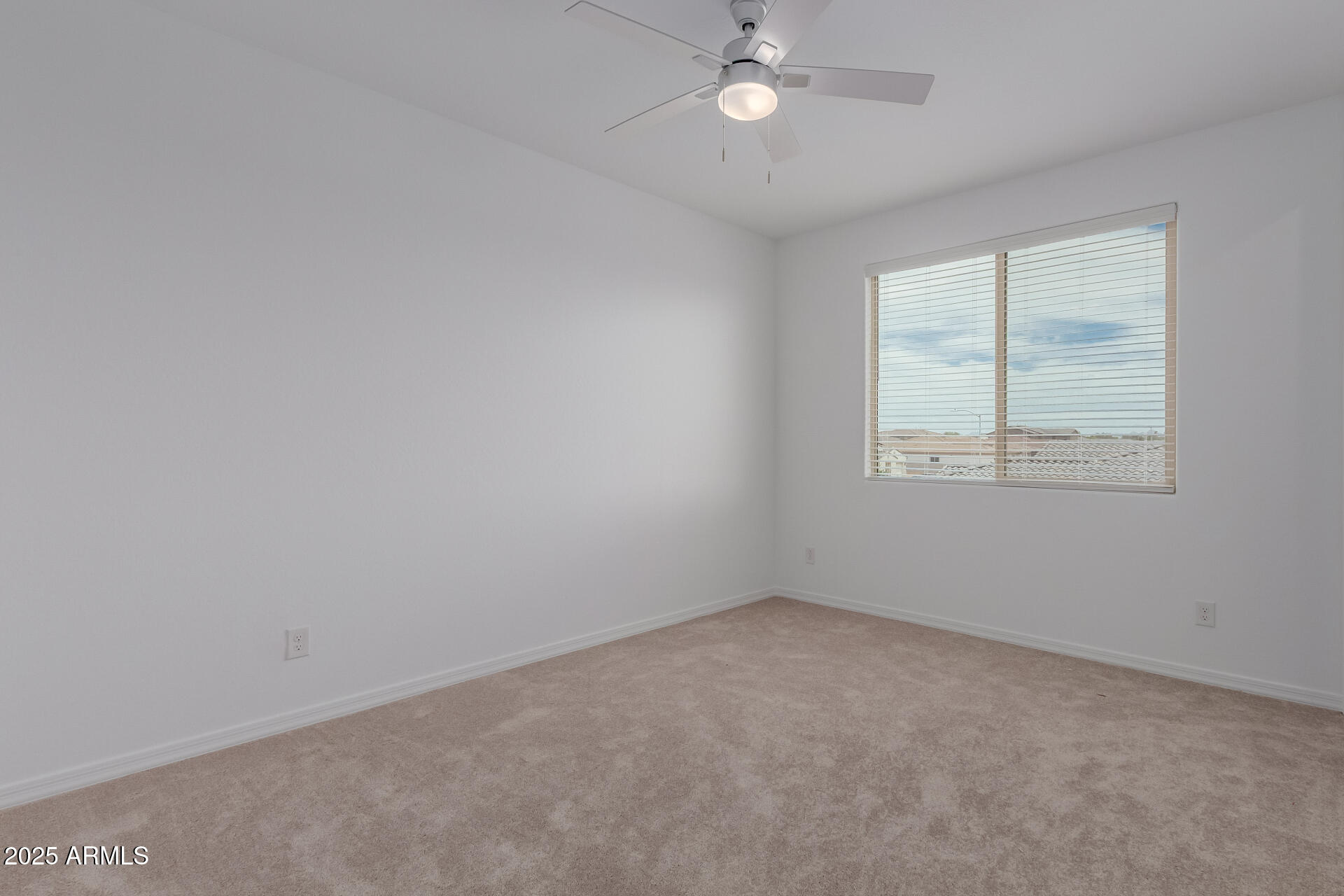8817 W Denton Lane Property Photo 37