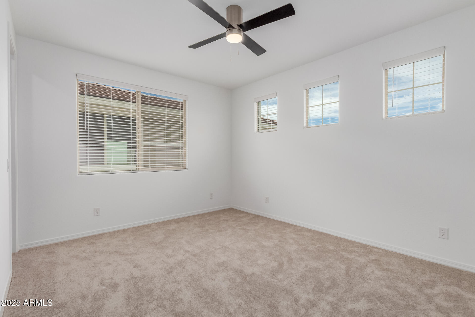 8817 W Denton Lane Property Photo 42