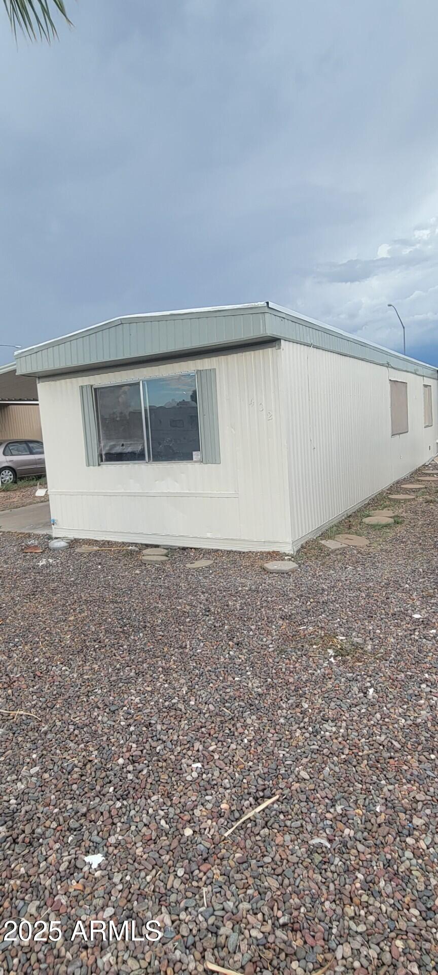 1402 S 76th Place Property Photo 1