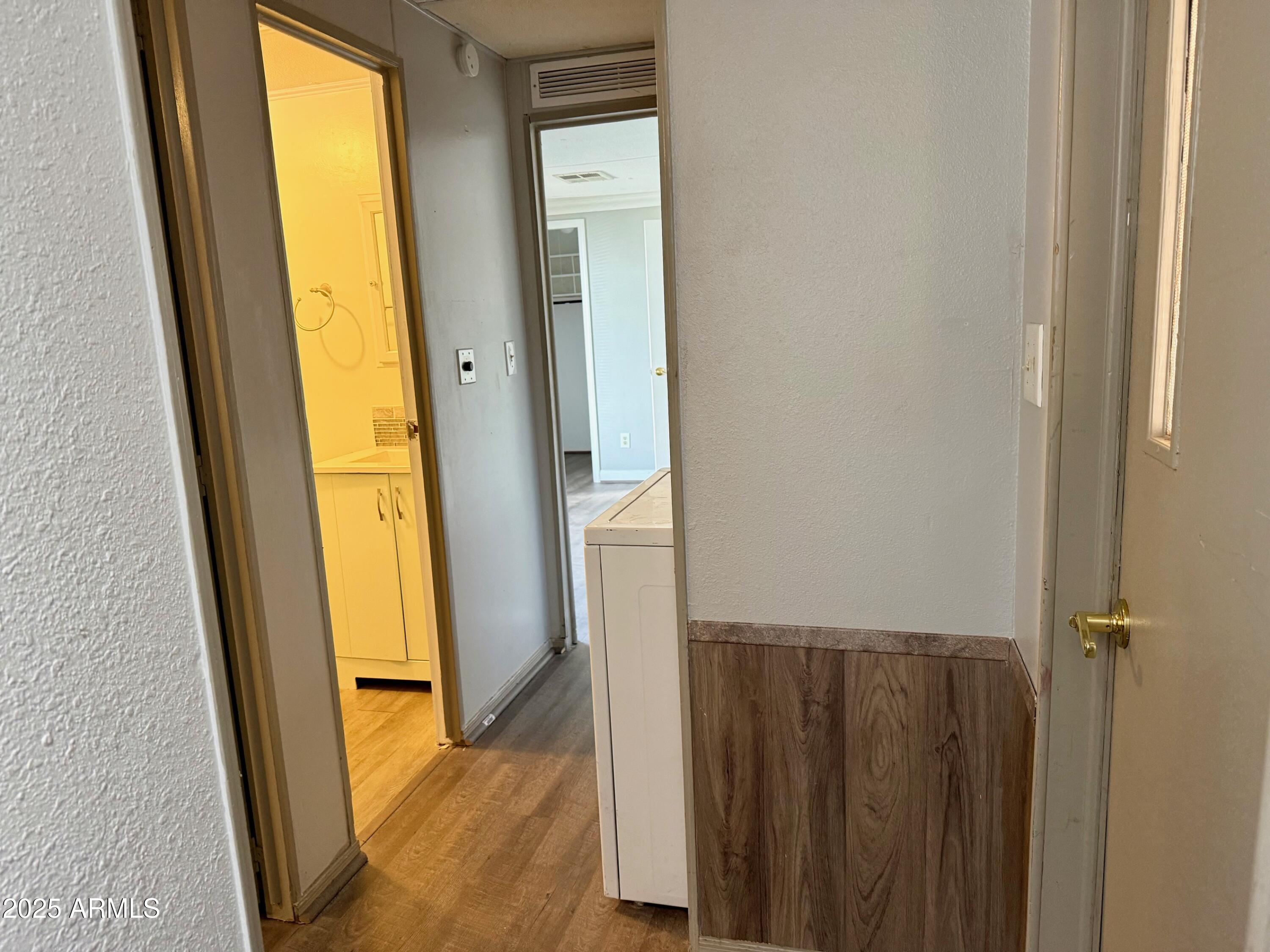 6942 W Olive Avenue Property Photo 10