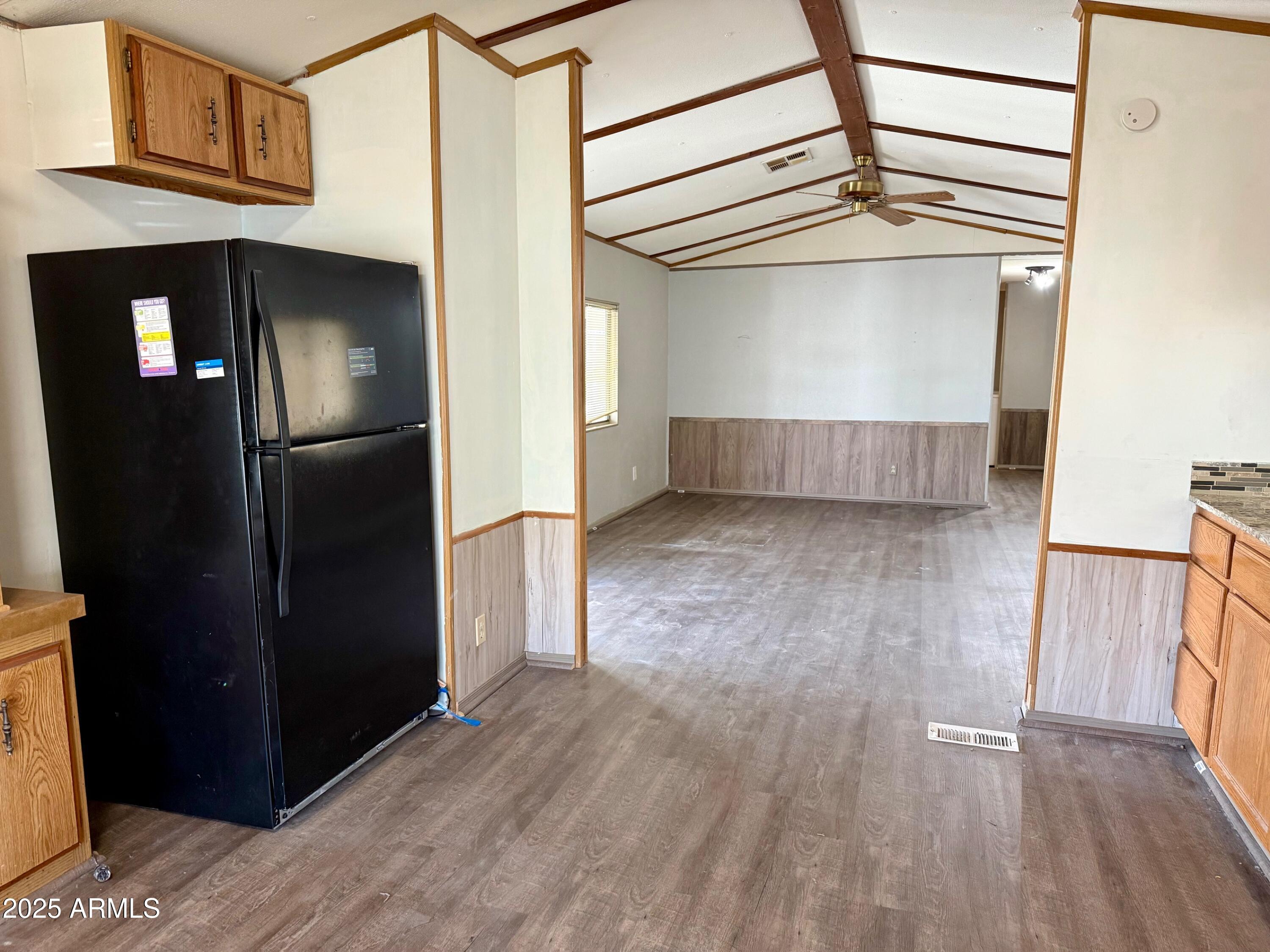 6942 W Olive Avenue Property Photo 13