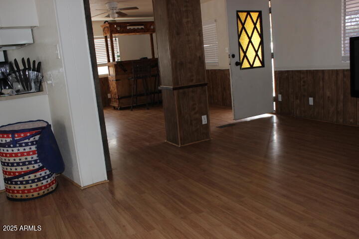 9501 E Broadway Road Property Photo 4