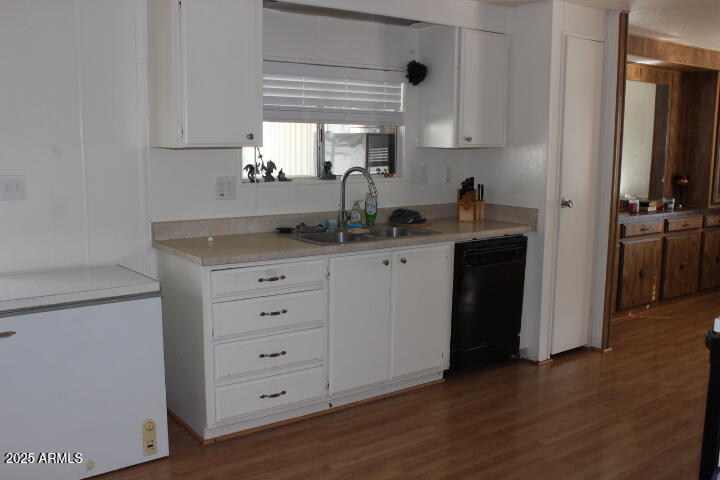 9501 E Broadway Road Property Photo 8